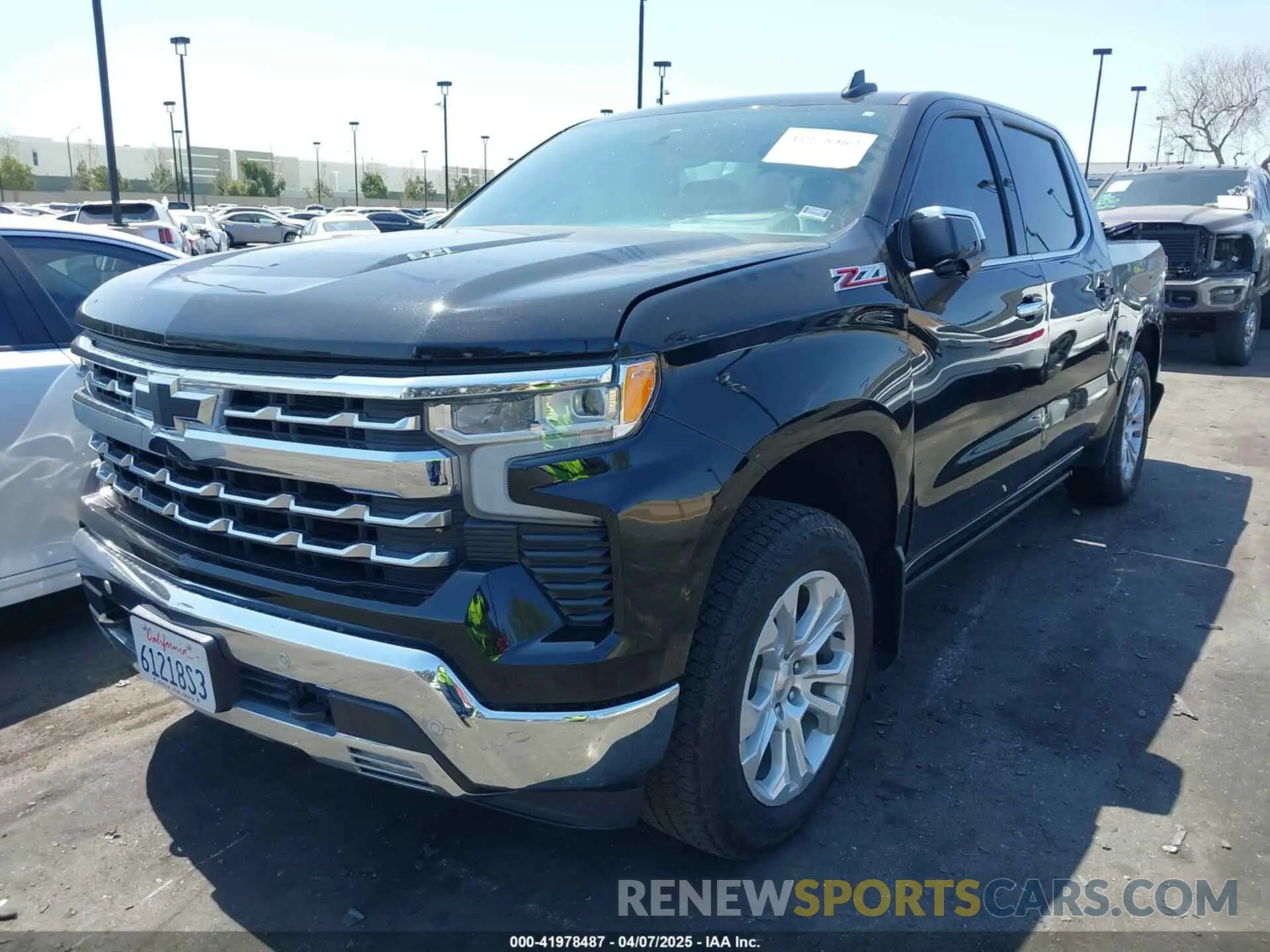 2 Photograph of a damaged car 3GCUDGEL2PG173803 CHEVROLET SILVERADO 1500 2023