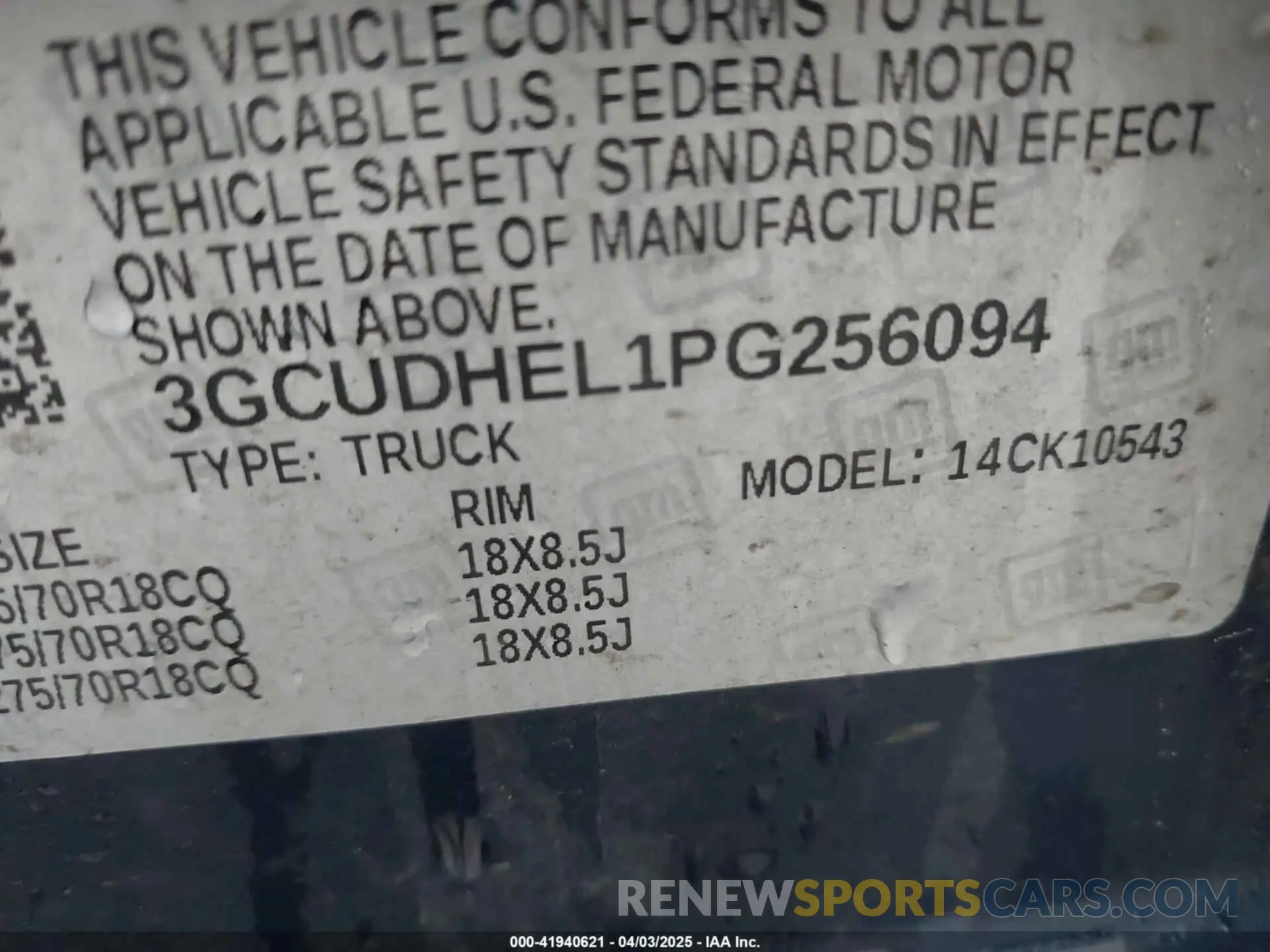 9 Photograph of a damaged car 3GCUDHEL1PG256094 CHEVROLET SILVERADO 1500 2023