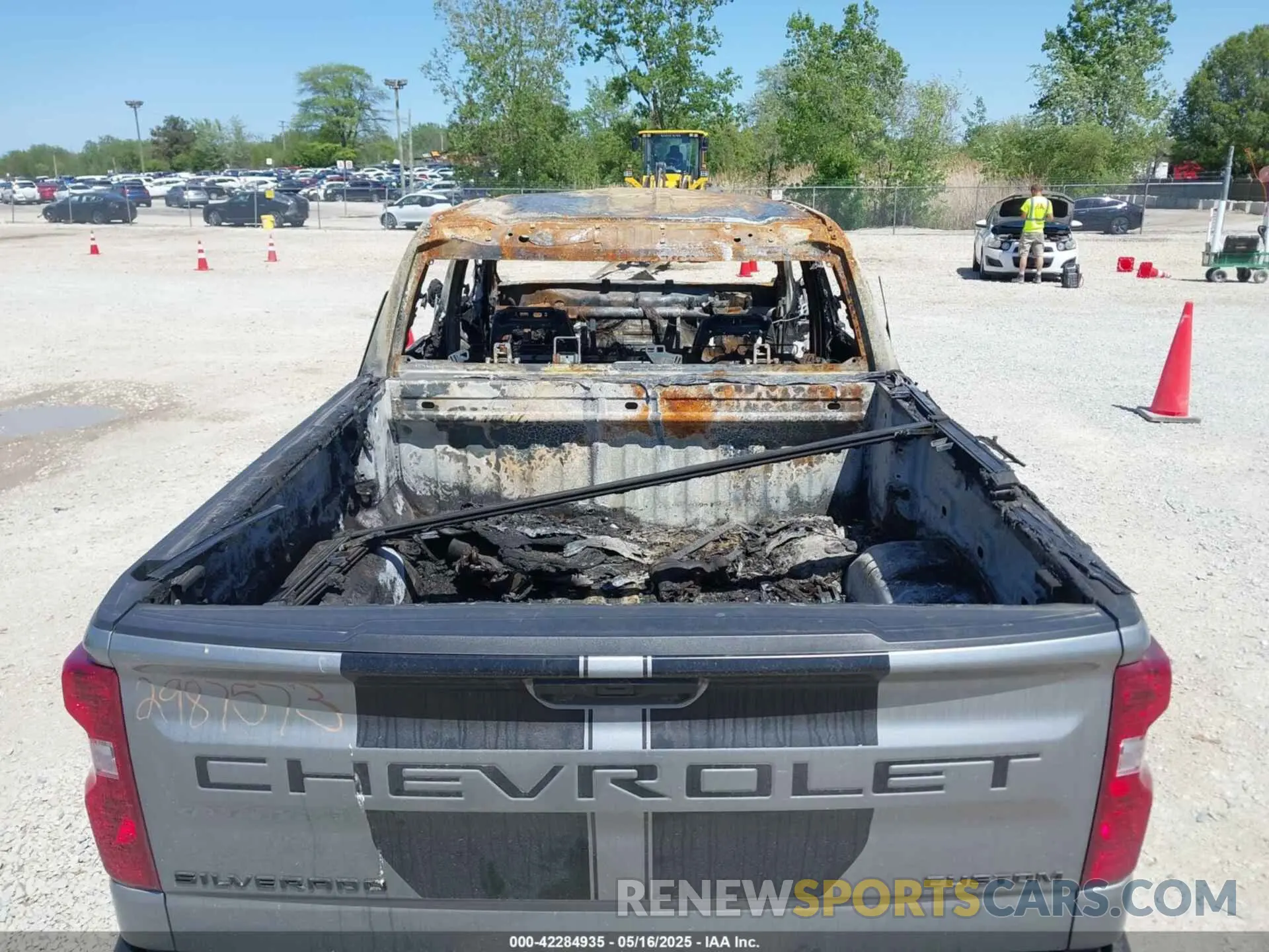 14 Photograph of a damaged car 1GCPDBEK9RZ127718 CHEVROLET SILVERADO 1500 2024