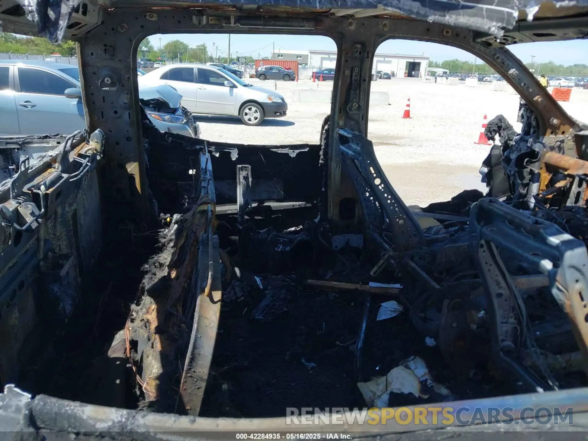 8 Photograph of a damaged car 1GCPDBEK9RZ127718 CHEVROLET SILVERADO 1500 2024
