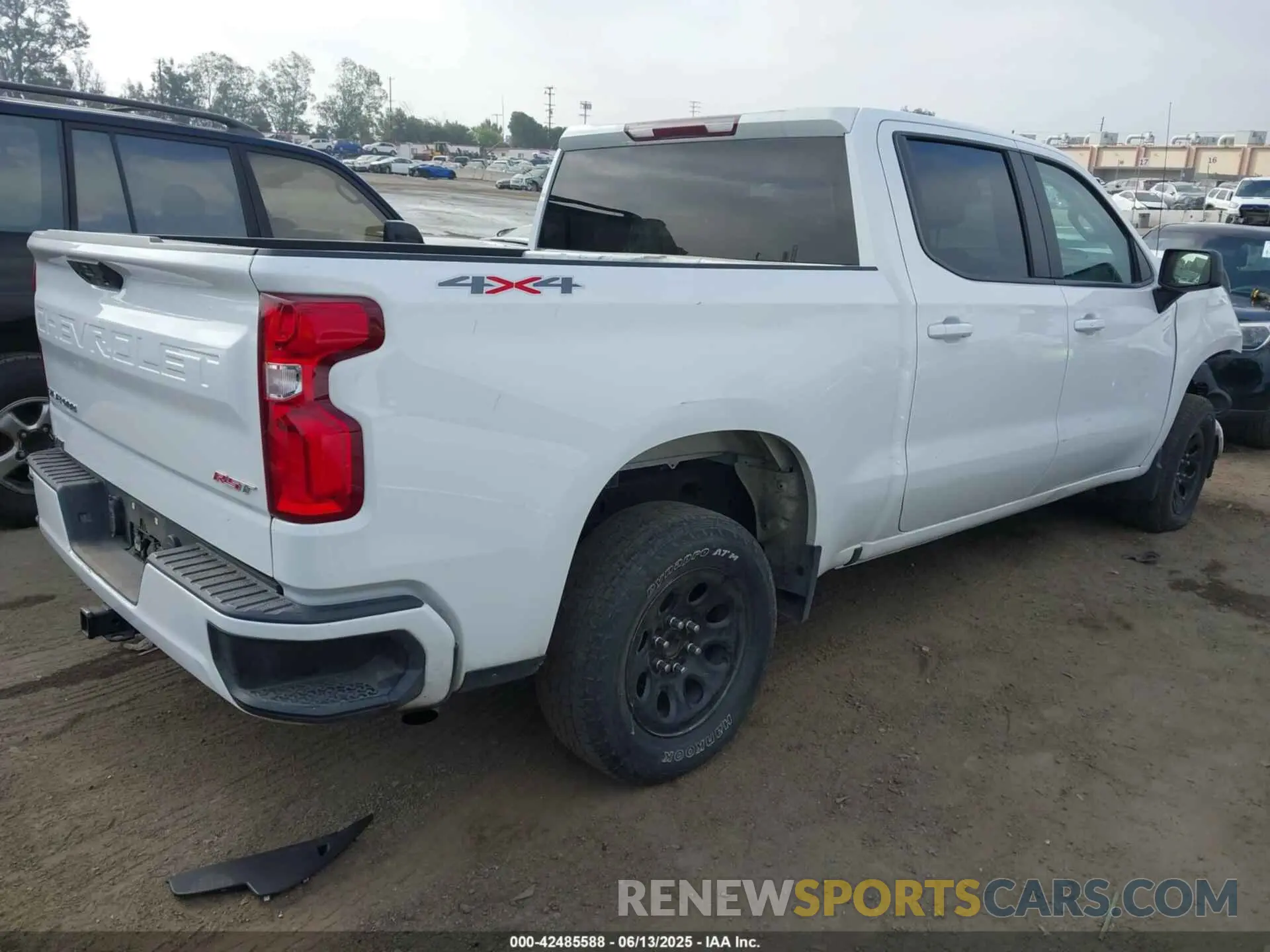 4 Photograph of a damaged car 1GCPDEEK0RZ110808 CHEVROLET SILVERADO 1500 2024