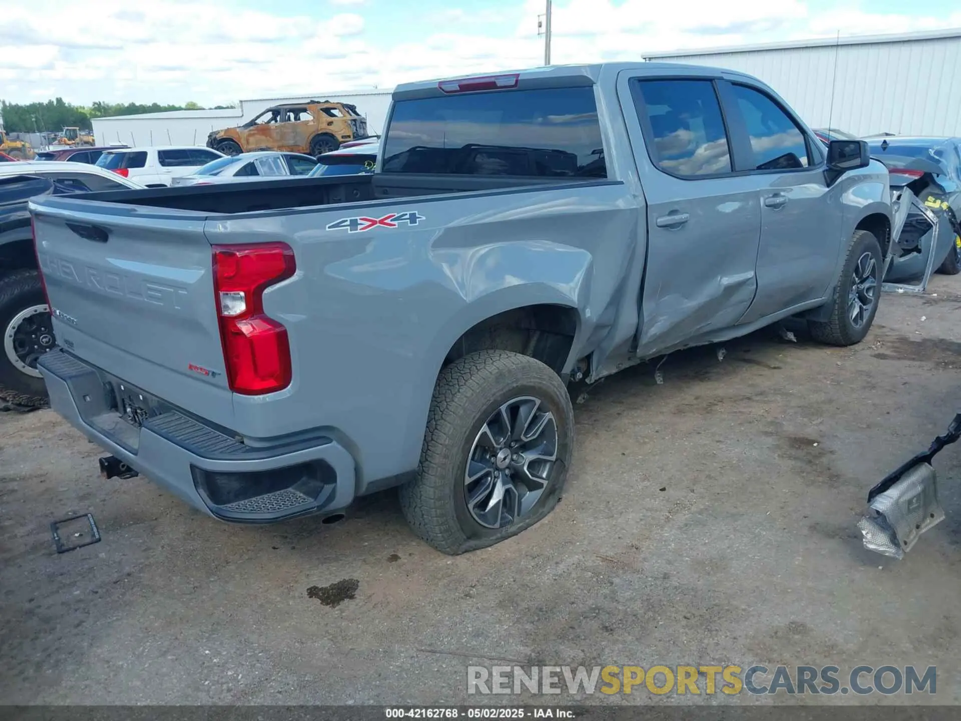 4 Photograph of a damaged car 1GCPDEEK1RZ347176 CHEVROLET SILVERADO 1500 2024