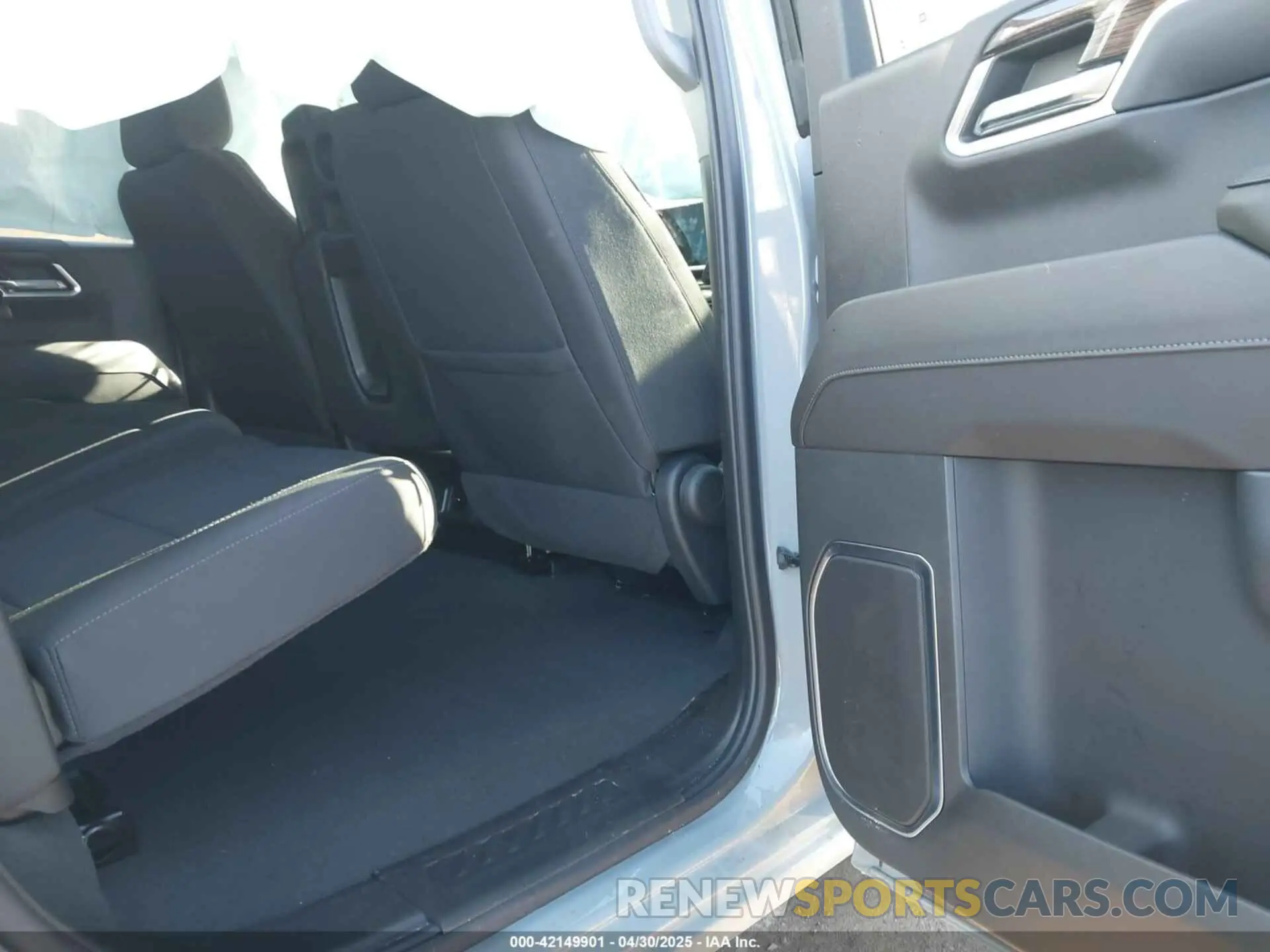 8 Photograph of a damaged car 1GCPDKEK6RZ370452 CHEVROLET SILVERADO 1500 2024