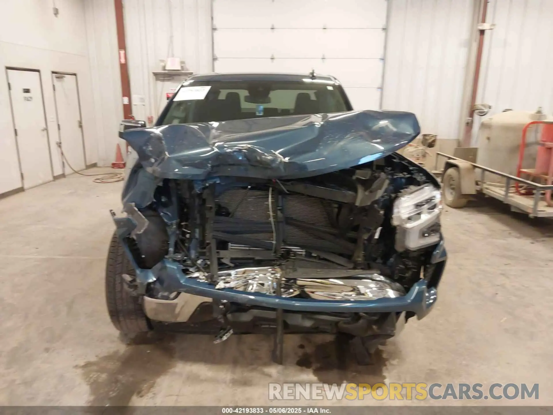 6 Photograph of a damaged car 1GCPDKEKXRZ244644 CHEVROLET SILVERADO 1500 2024