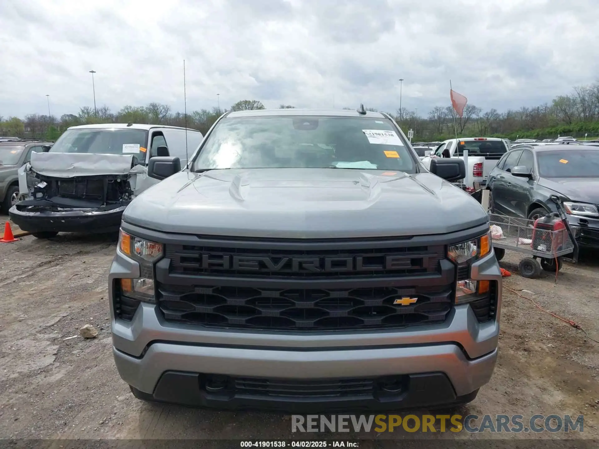 12 Photograph of a damaged car 1GCRABEK5RZ341218 CHEVROLET SILVERADO 1500 2024