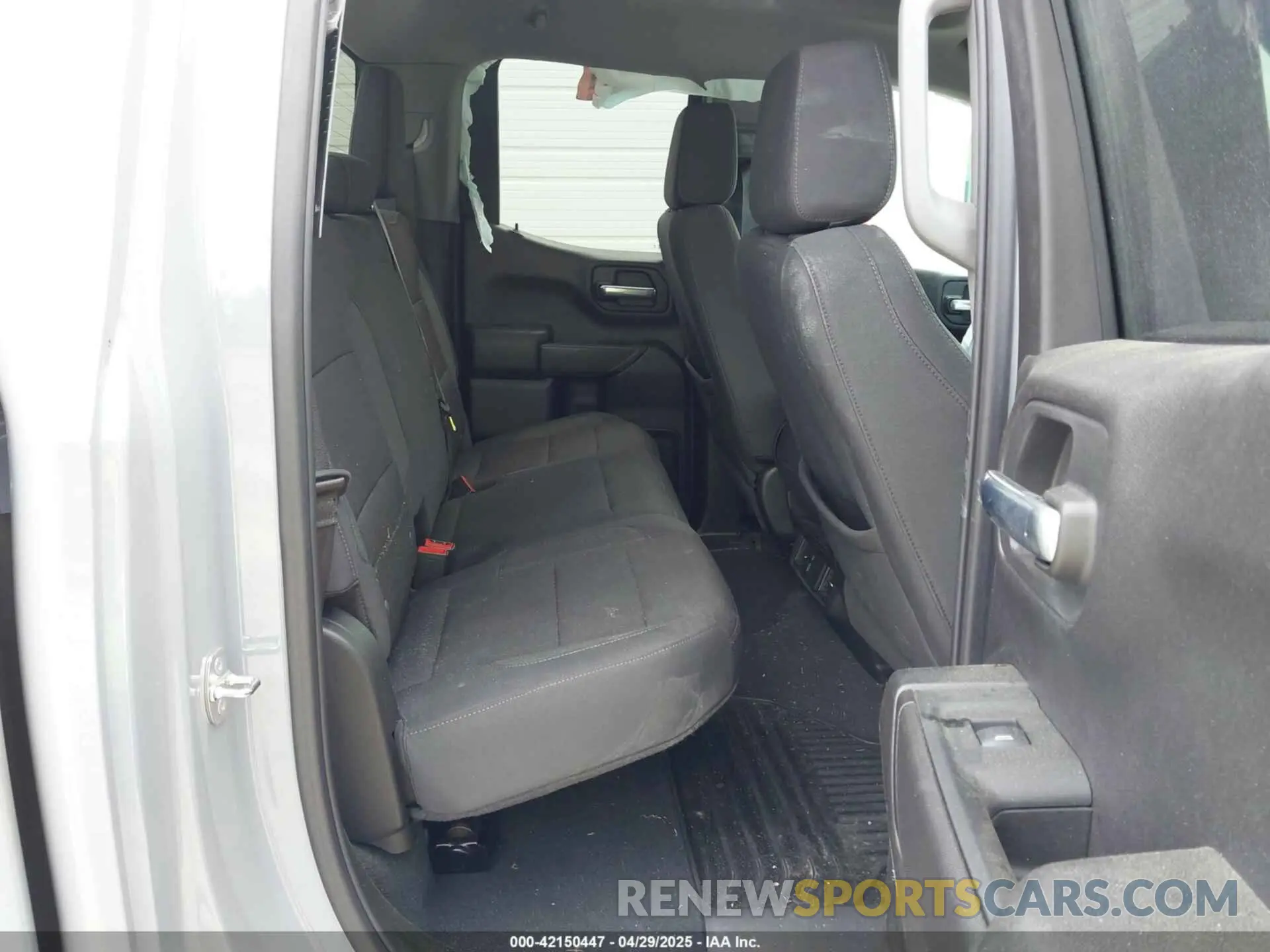 8 Photograph of a damaged car 1GCRABEK5RZ378964 CHEVROLET SILVERADO 1500 2024