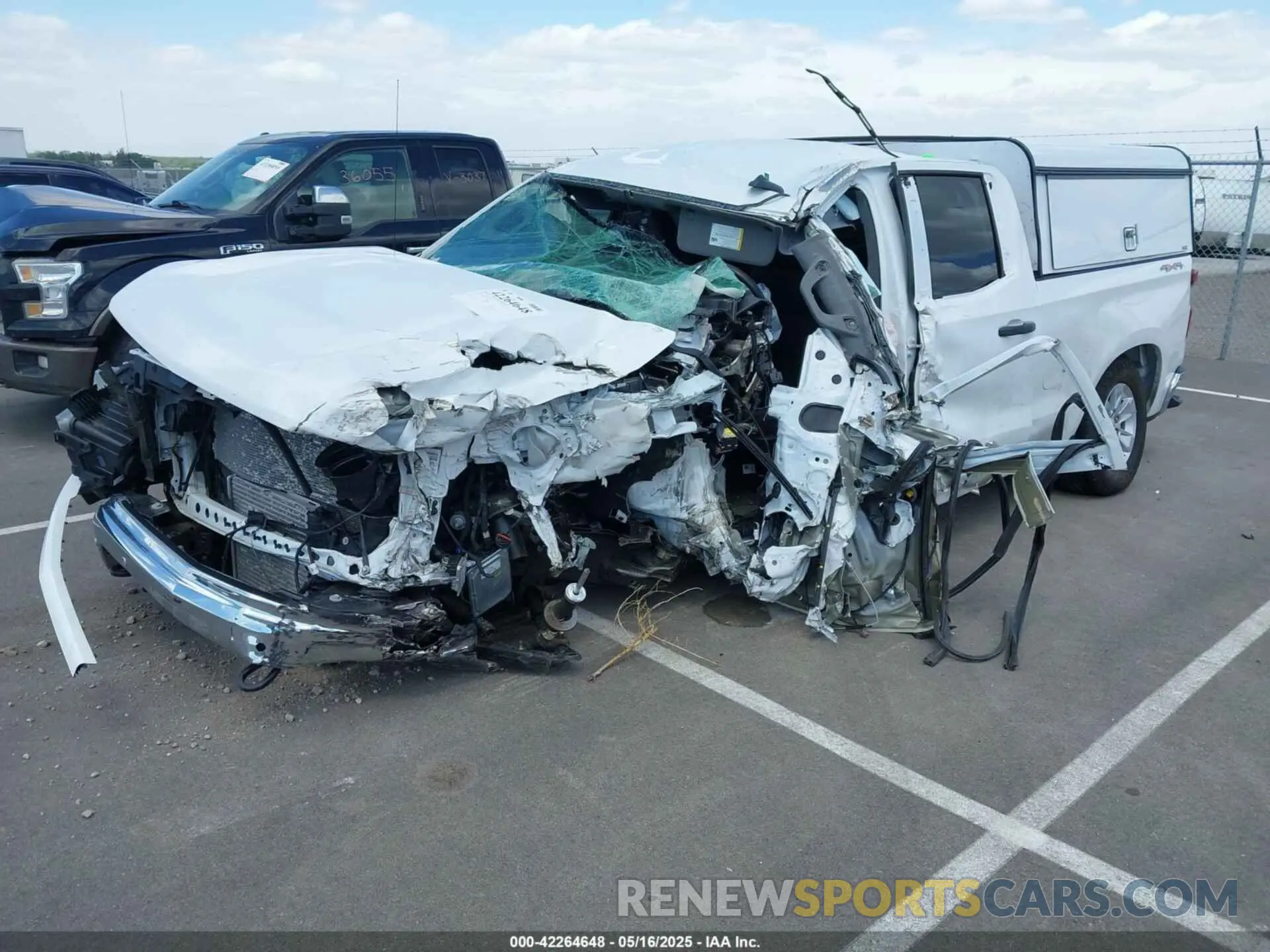 2 Photograph of a damaged car 1GCRDAEK8RZ198539 CHEVROLET SILVERADO 1500 2024