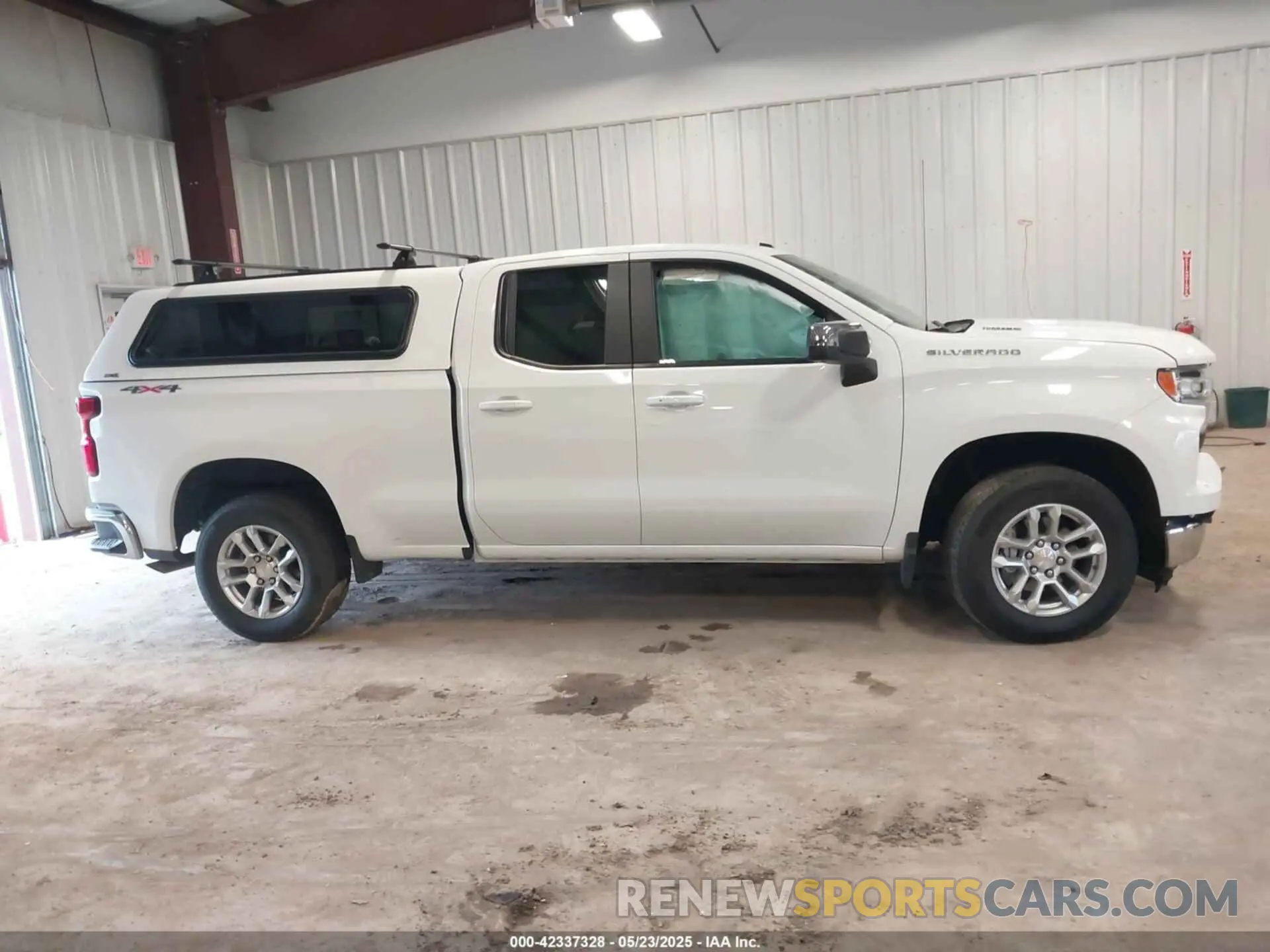 13 Photograph of a damaged car 1GCRDKEK9RZ391787 CHEVROLET SILVERADO 1500 2024