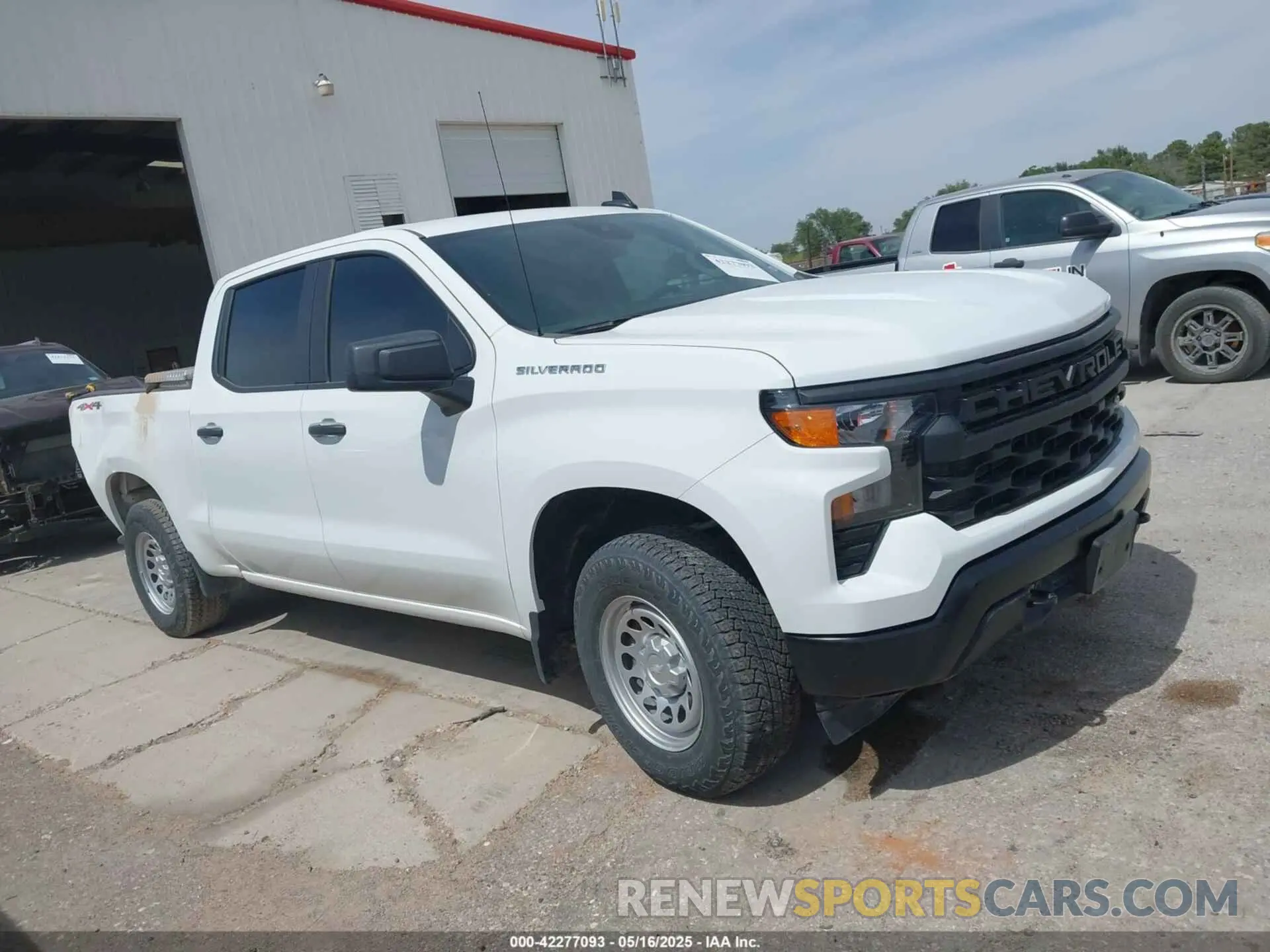 14 Photograph of a damaged car 1GCUDAED9RZ298094 CHEVROLET SILVERADO 1500 2024