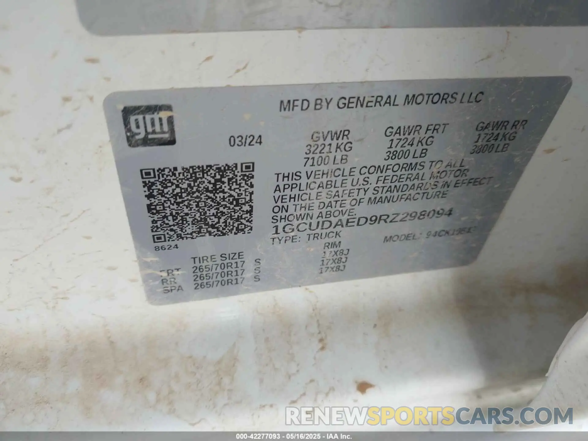 9 Photograph of a damaged car 1GCUDAED9RZ298094 CHEVROLET SILVERADO 1500 2024