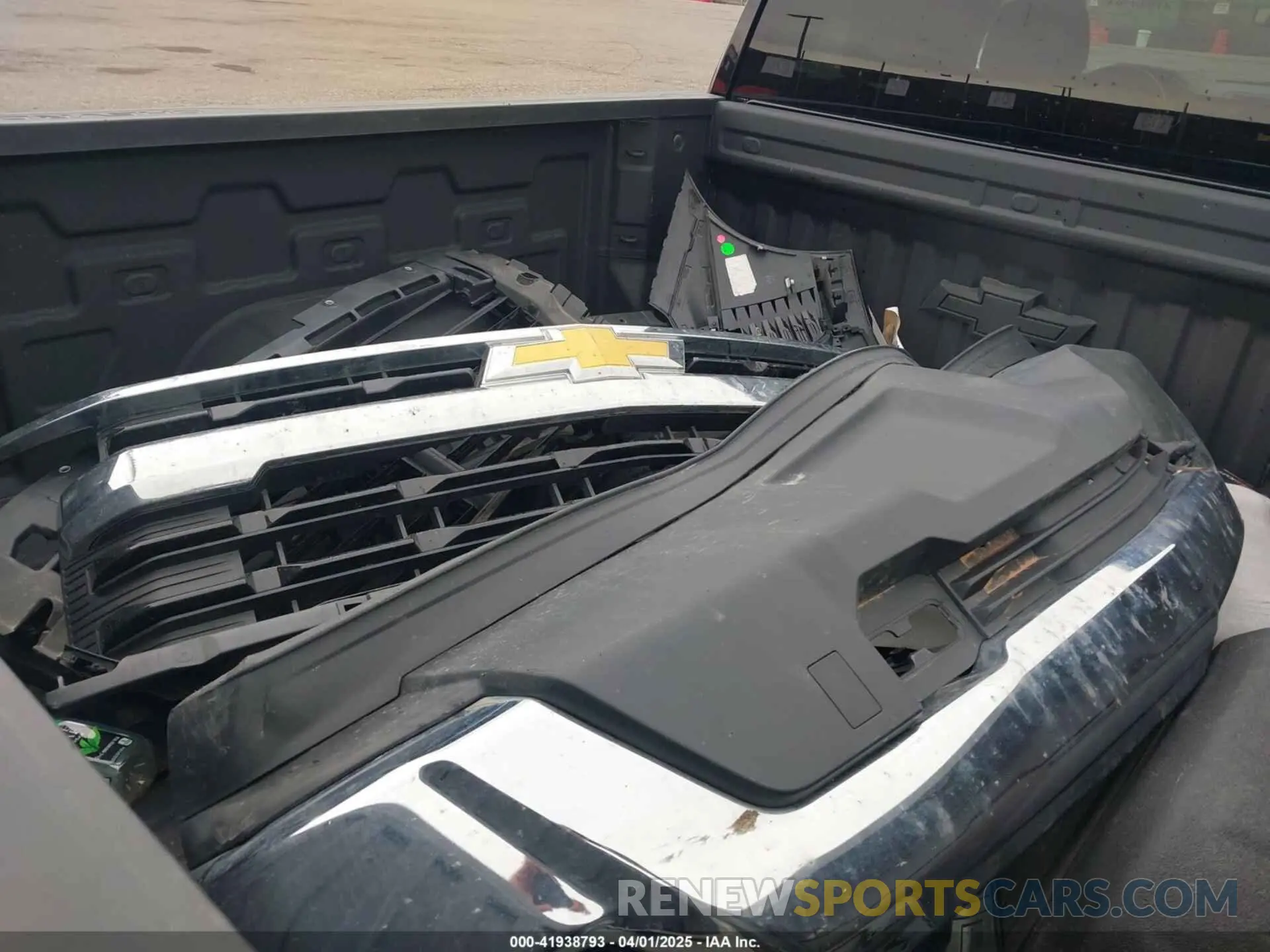 12 Photograph of a damaged car 1GCUDDED0RZ211927 CHEVROLET SILVERADO 1500 2024