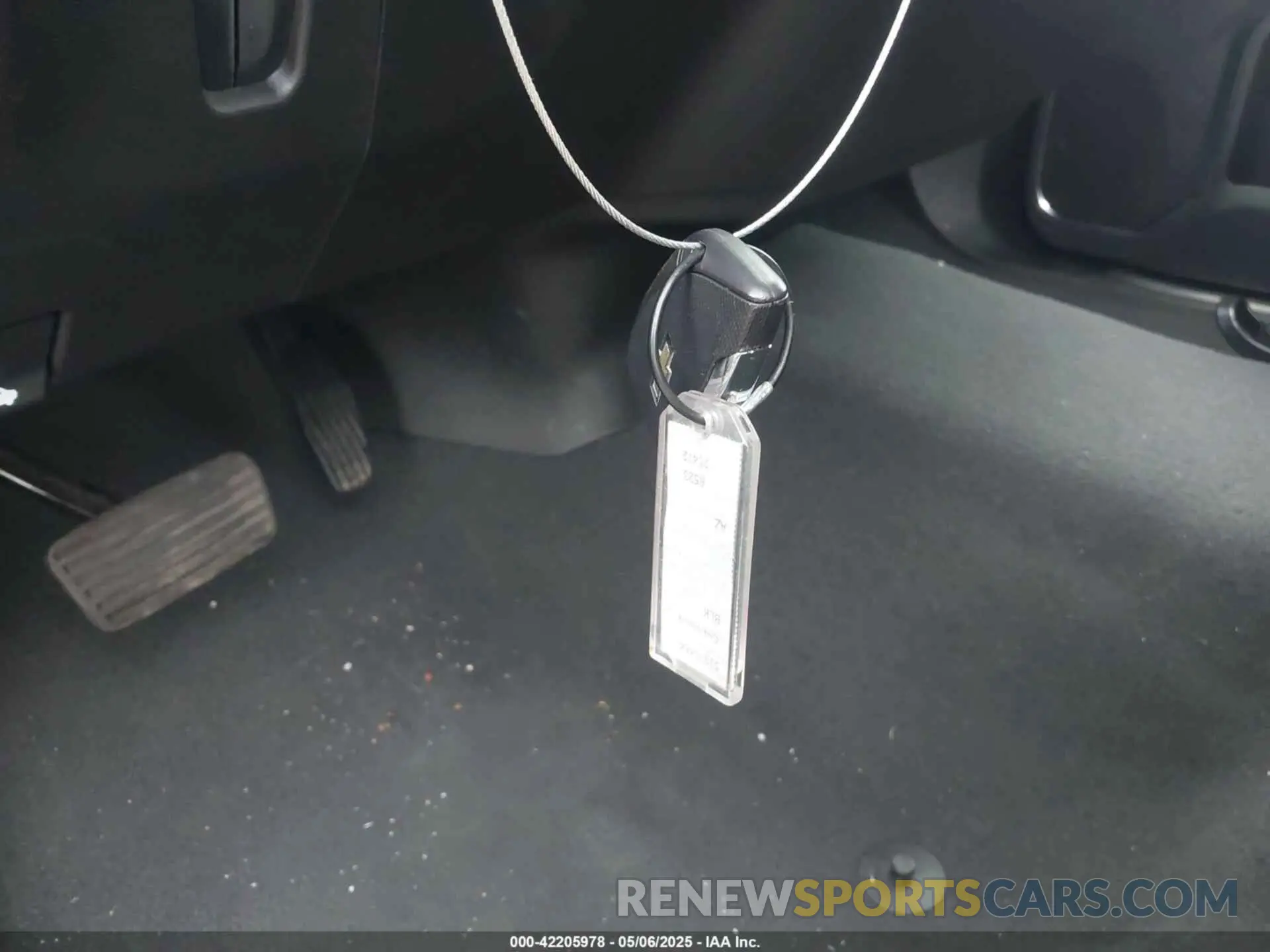 11 Photograph of a damaged car 1GCUDDED7RZ175394 CHEVROLET SILVERADO 1500 2024