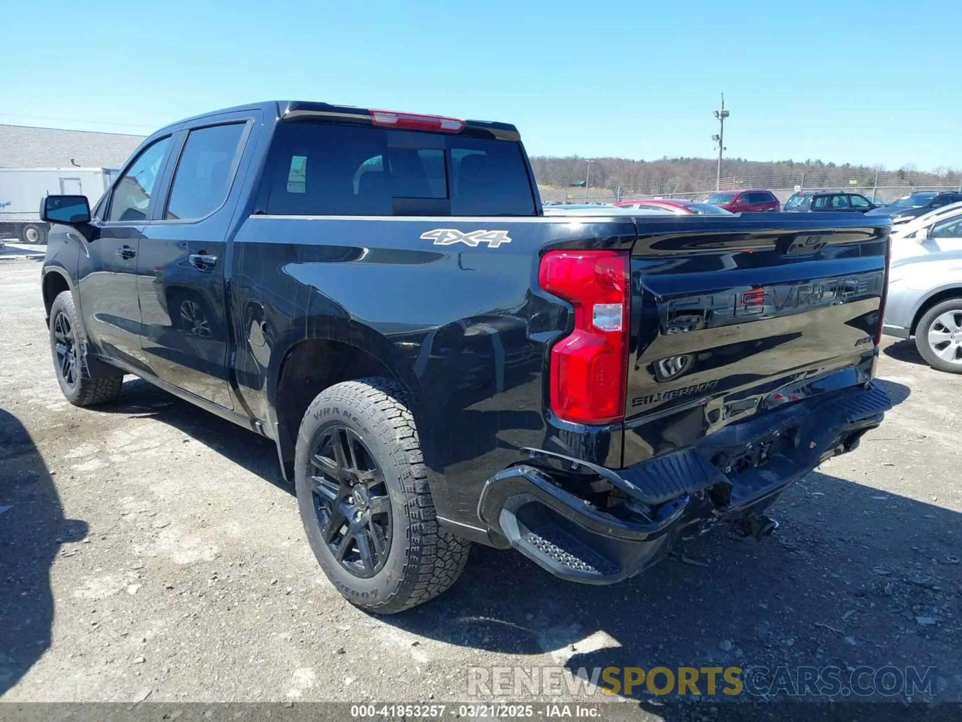 3 Photograph of a damaged car 1GCUDEE82RZ343368 CHEVROLET SILVERADO 1500 2024