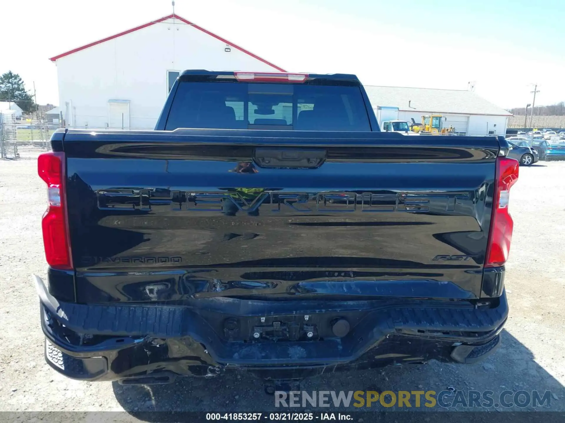 6 Photograph of a damaged car 1GCUDEE82RZ343368 CHEVROLET SILVERADO 1500 2024