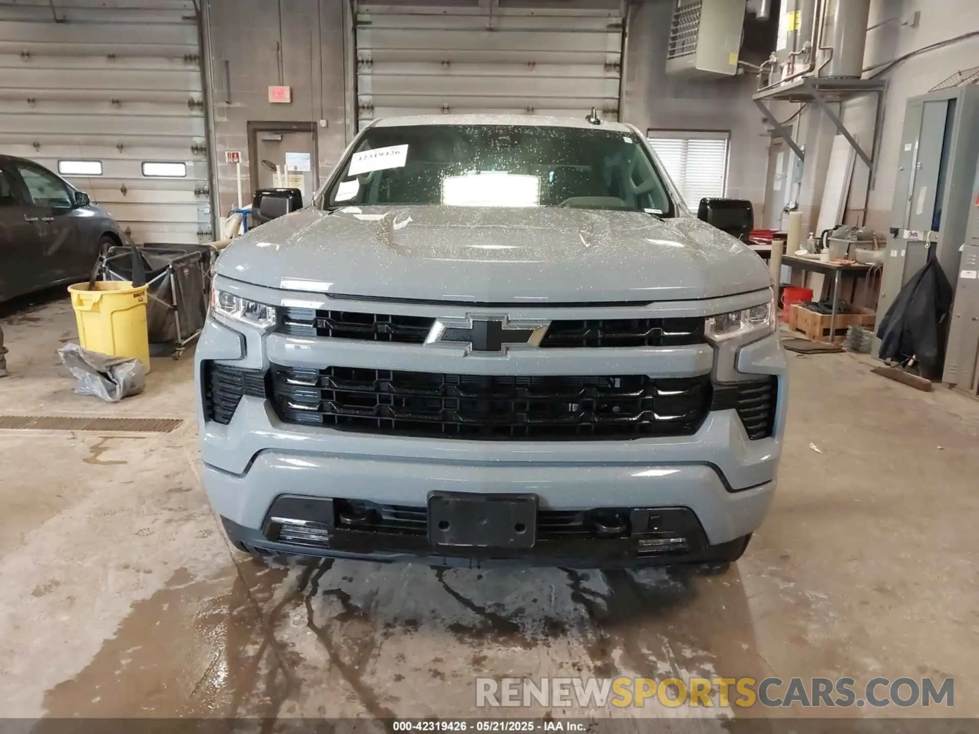 12 Photograph of a damaged car 1GCUDEE86RZ406472 CHEVROLET SILVERADO 1500 2024
