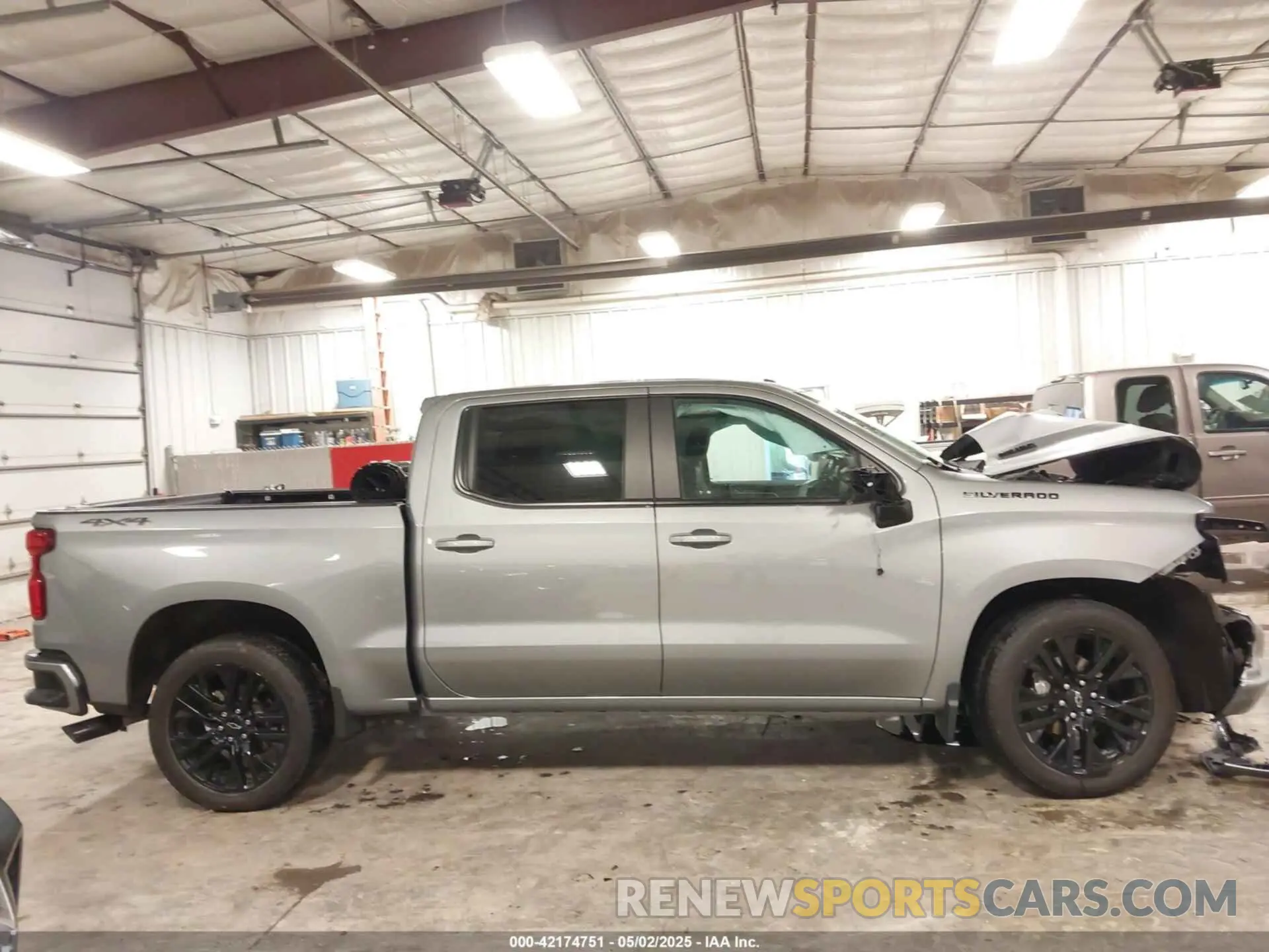 14 Photograph of a damaged car 1GCUDEE88RZ262021 CHEVROLET SILVERADO 1500 2024