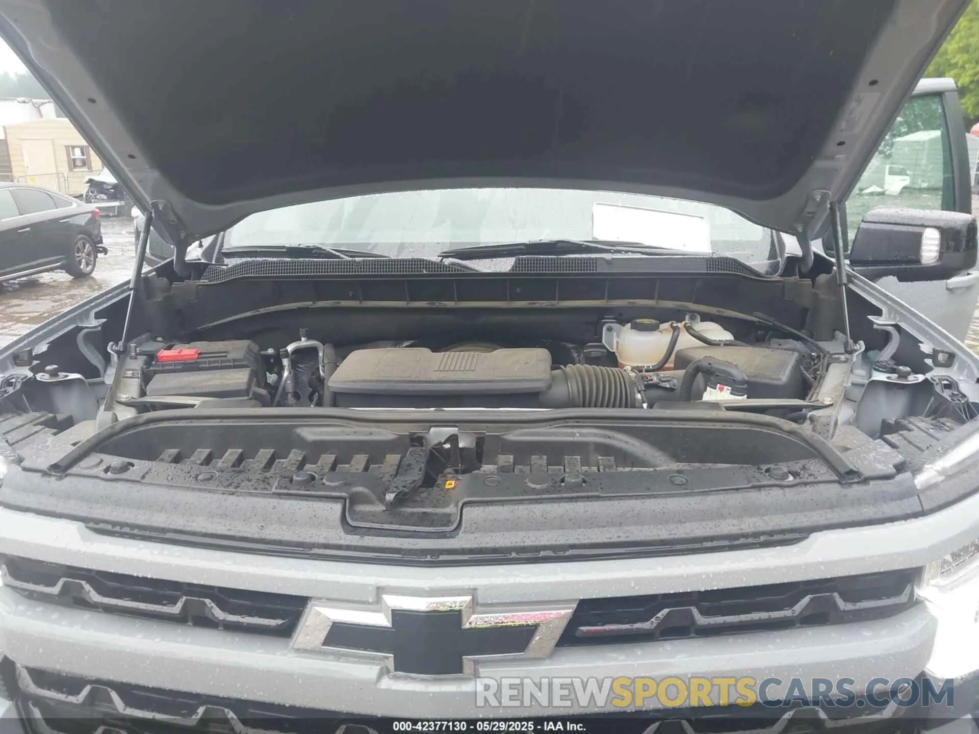 10 Photograph of a damaged car 1GCUDEED3RZ370320 CHEVROLET SILVERADO 1500 2024