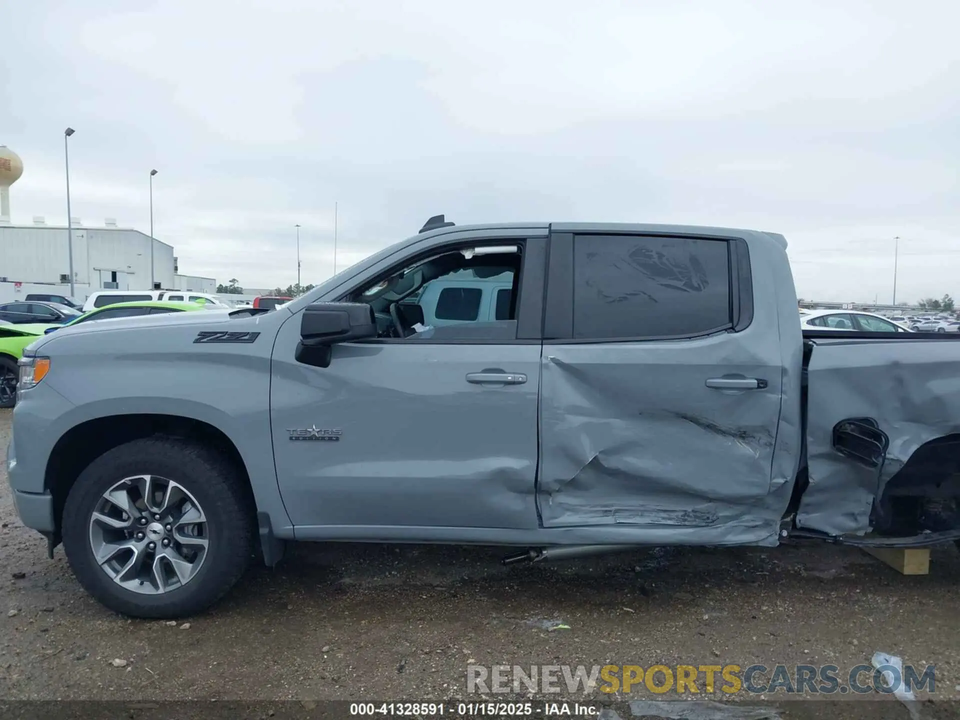 14 Photograph of a damaged car 1GCUDEED4RZ364557 CHEVROLET SILVERADO 1500 2024