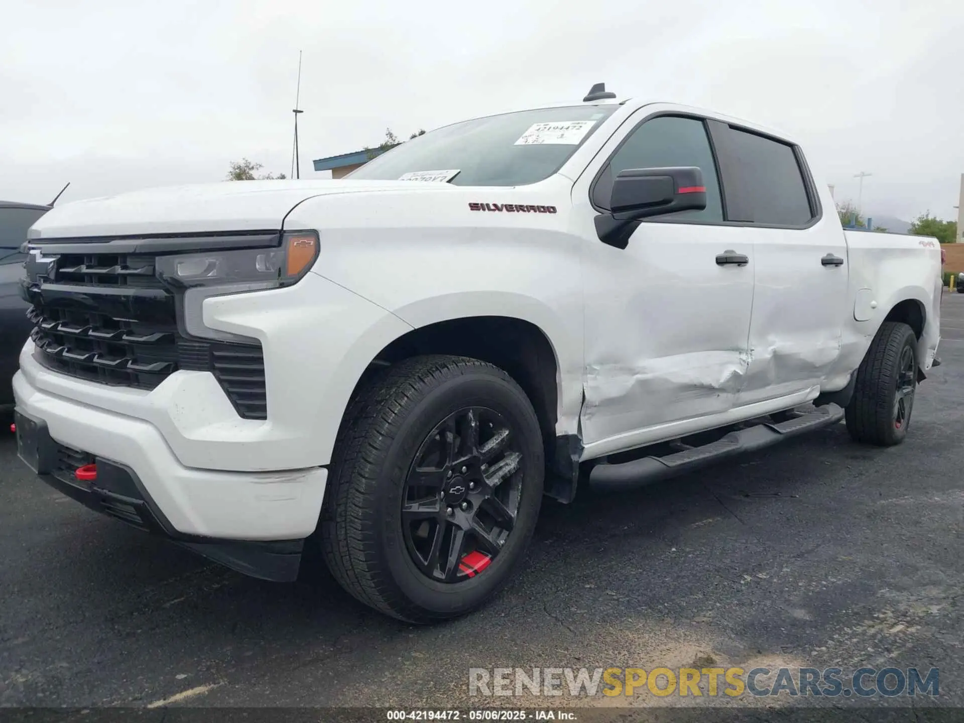 2 Photograph of a damaged car 1GCUDEED8RZ115873 CHEVROLET SILVERADO 1500 2024