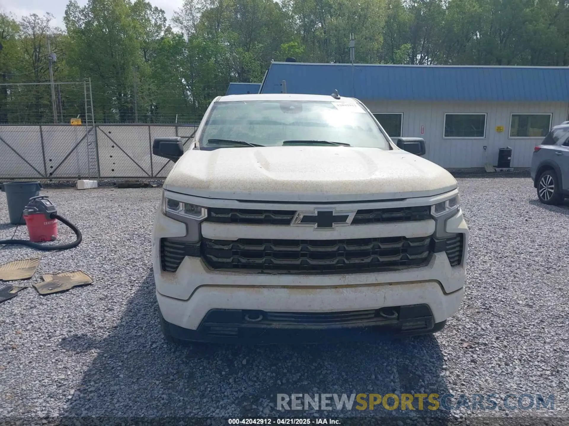 6 Photograph of a damaged car 1GCUDEED8RZ371771 CHEVROLET SILVERADO 1500 2024