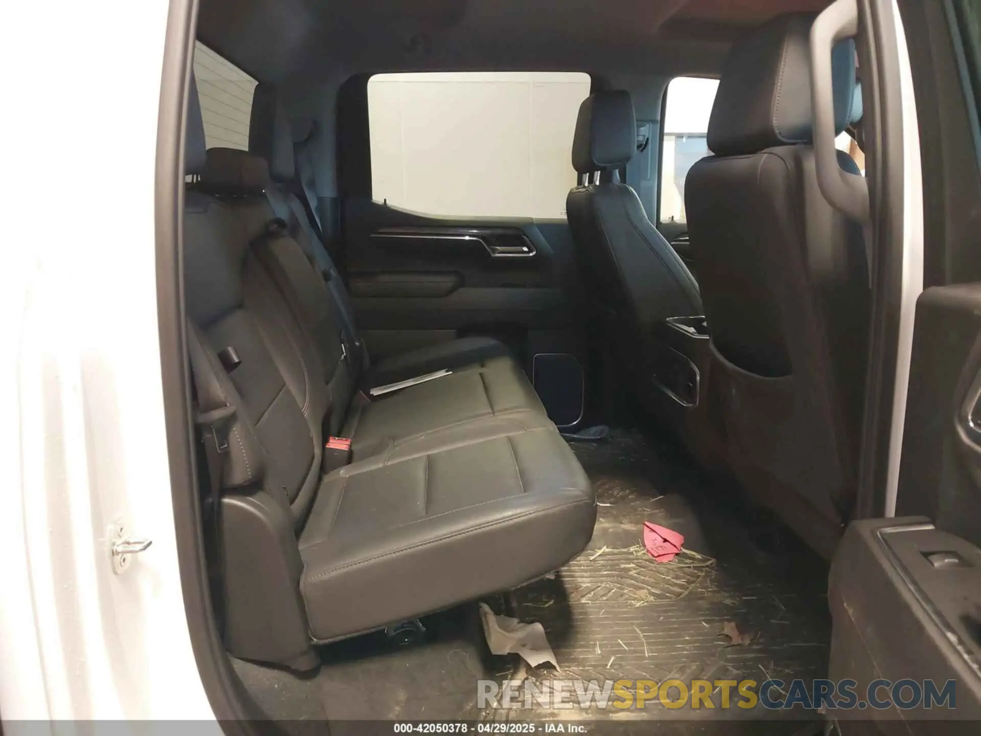 8 Photograph of a damaged car 1GCUDGE87RZ299721 CHEVROLET SILVERADO 1500 2024