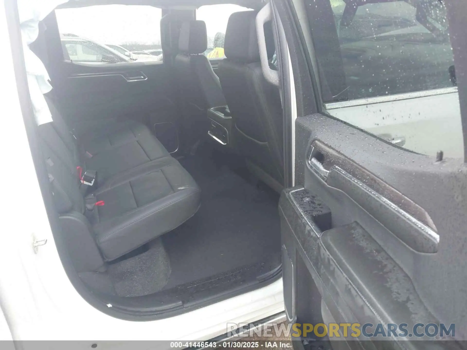 8 Photograph of a damaged car 1GCUDGE87RZ307770 CHEVROLET SILVERADO 1500 2024
