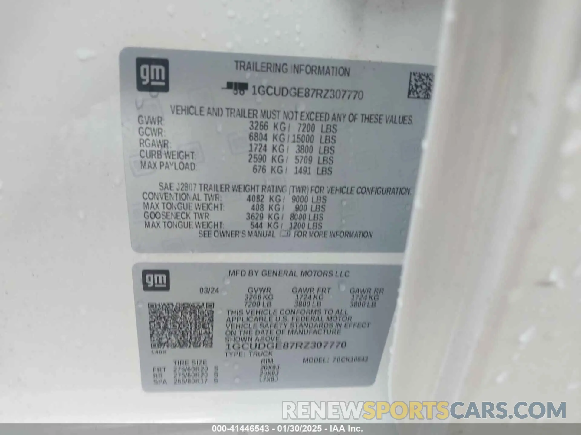 9 Photograph of a damaged car 1GCUDGE87RZ307770 CHEVROLET SILVERADO 1500 2024