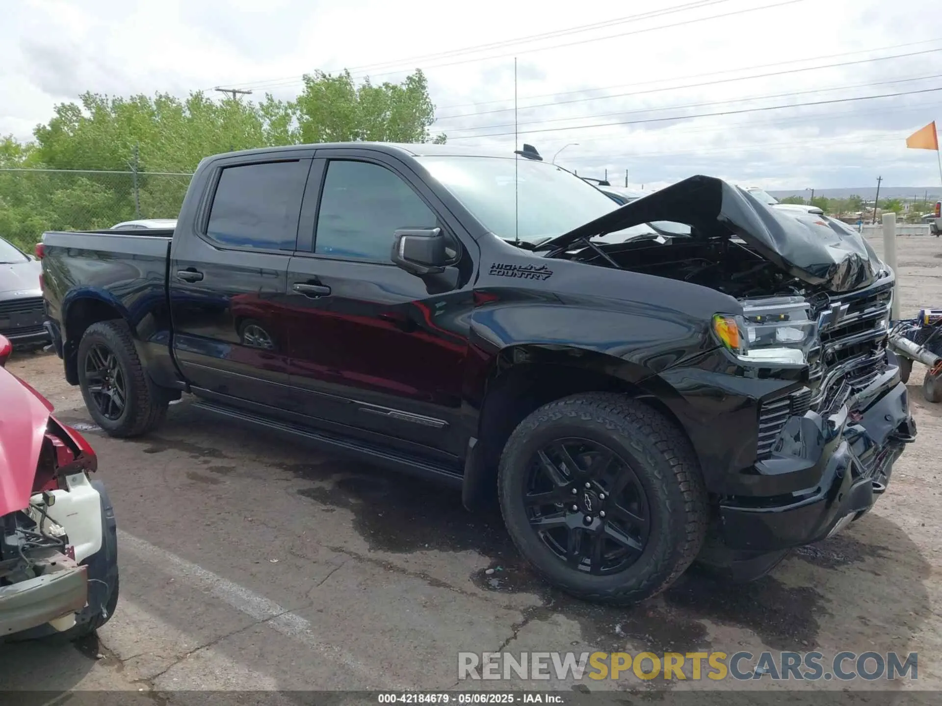 13 Photograph of a damaged car 1GCUDJE81RZ311617 CHEVROLET SILVERADO 1500 2024