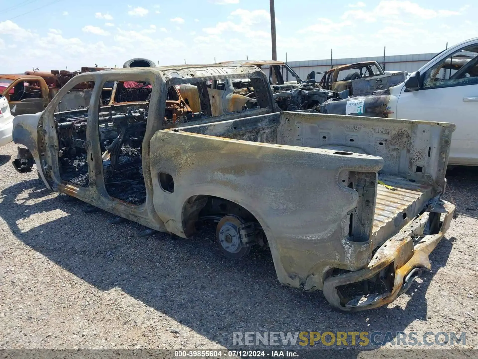 3 Photograph of a damaged car 1GCUDJE83RZ199693 CHEVROLET SILVERADO 1500 2024