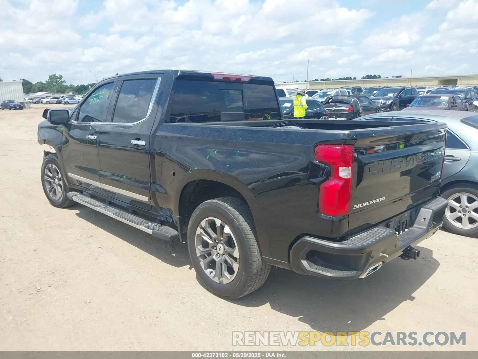 3 Photograph of a damaged car 2GCPAFED7R1138999 CHEVROLET SILVERADO 1500 2024