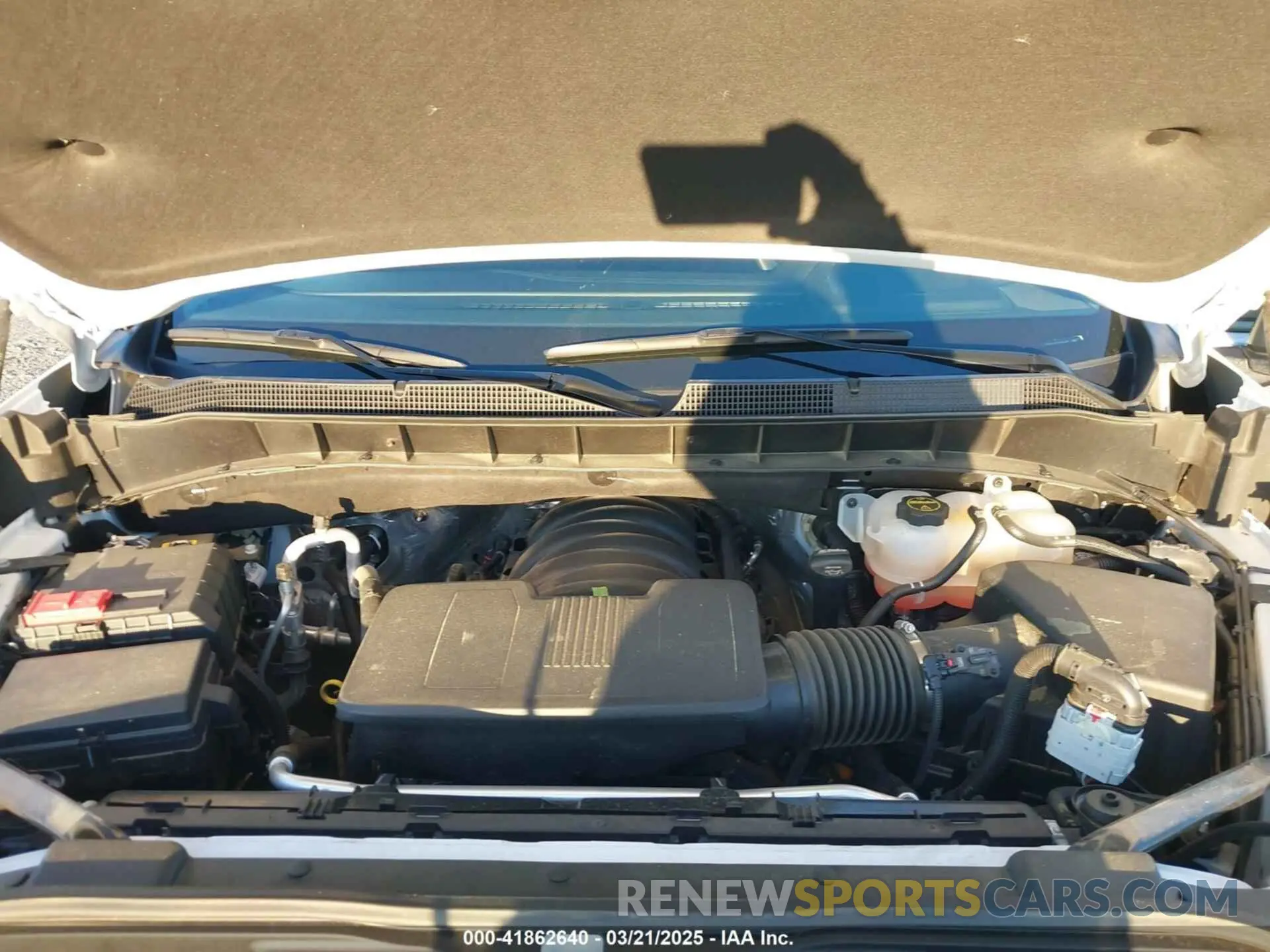 10 Photograph of a damaged car 2GCUDDED1R1221617 CHEVROLET SILVERADO 1500 2024