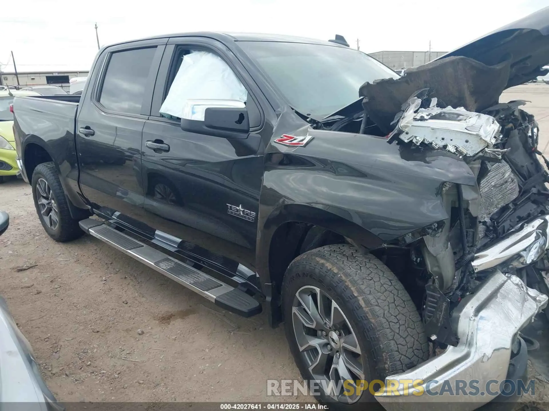 1 Photograph of a damaged car 2GCUDDED4R1217478 CHEVROLET SILVERADO 1500 2024
