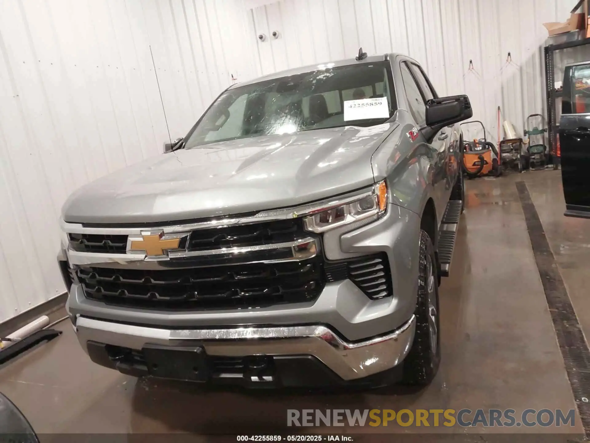 12 Photograph of a damaged car 2GCUDDED8R1217614 CHEVROLET SILVERADO 1500 2024