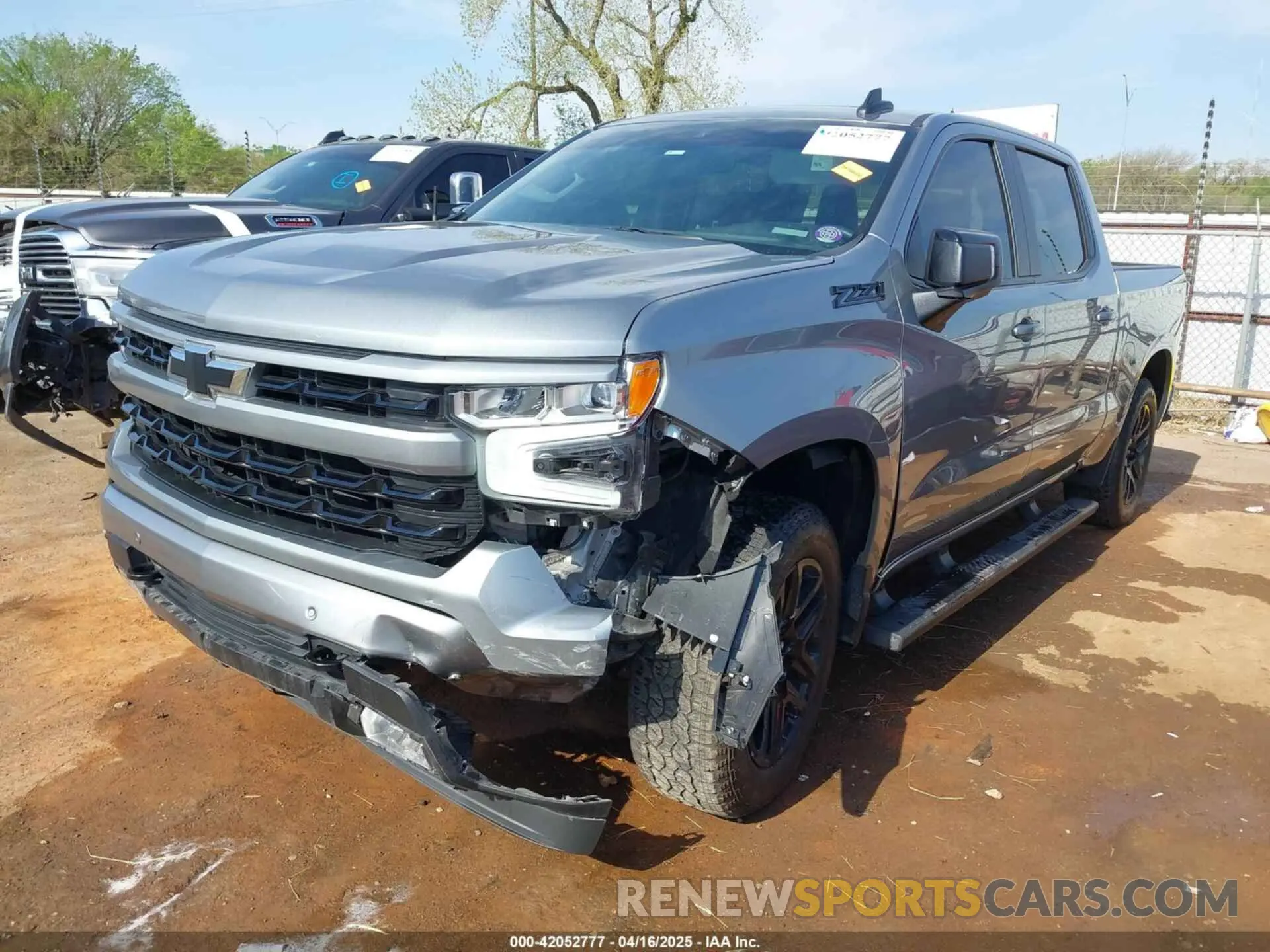 2 Photograph of a damaged car 2GCUDEED3R1173110 CHEVROLET SILVERADO 1500 2024