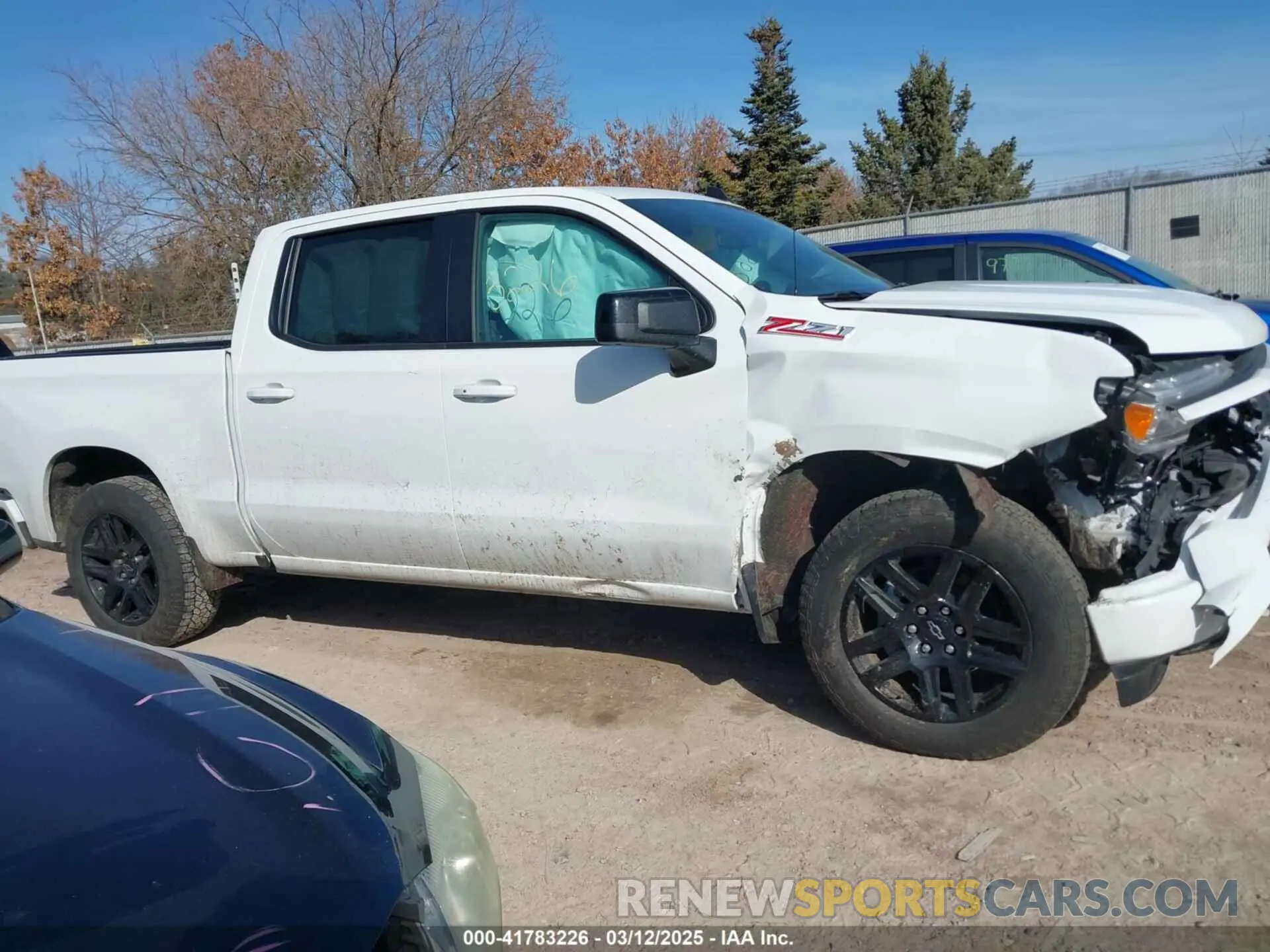13 Photograph of a damaged car 2GCUDEED4R1211055 CHEVROLET SILVERADO 1500 2024