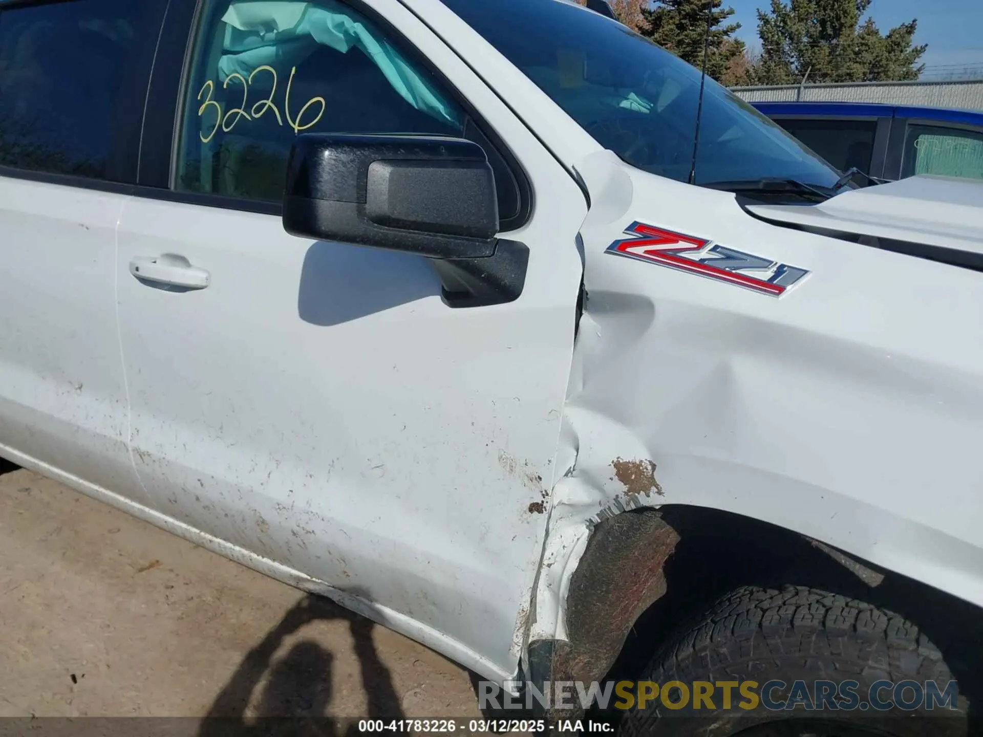 18 Photograph of a damaged car 2GCUDEED4R1211055 CHEVROLET SILVERADO 1500 2024