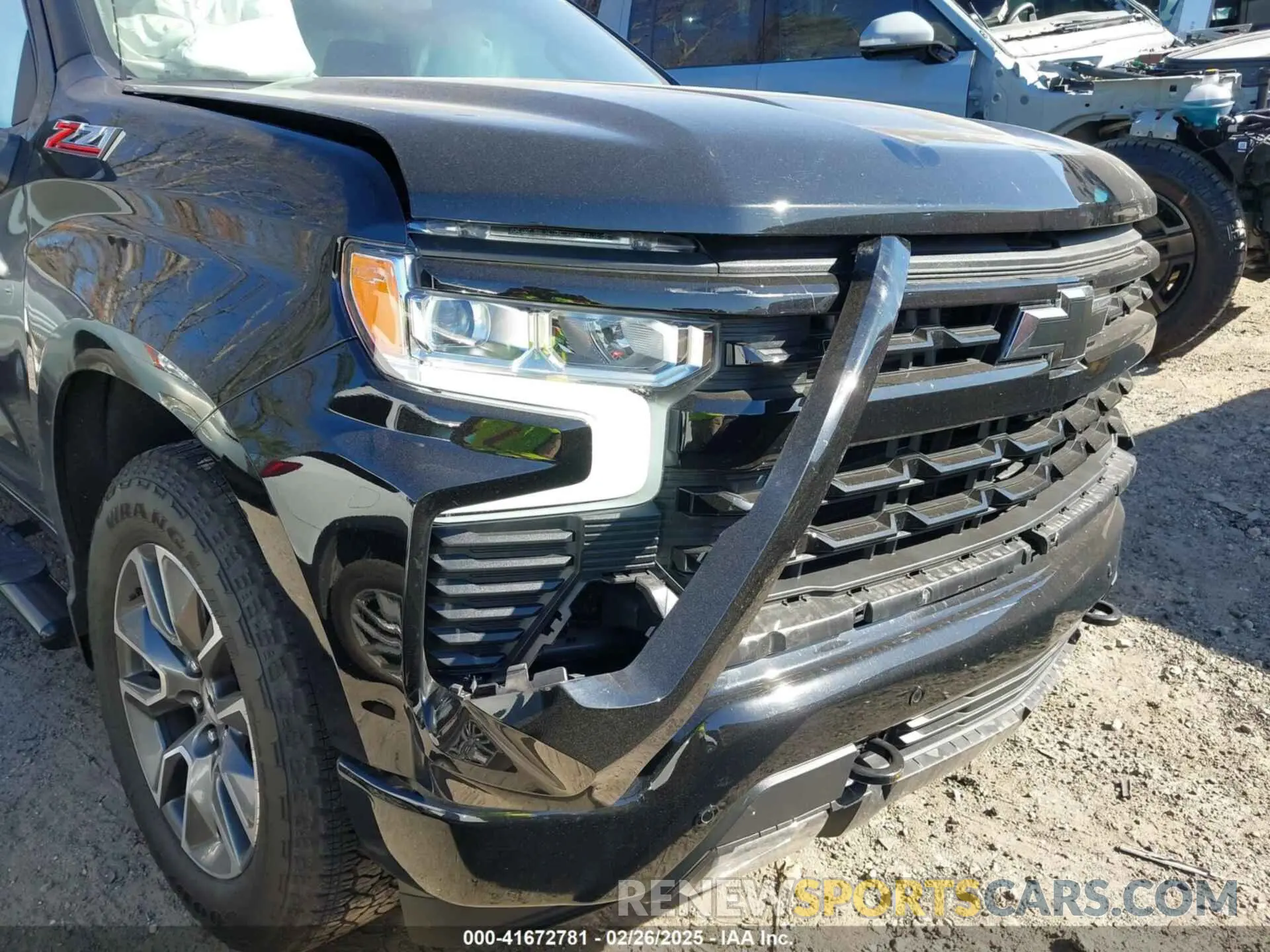 18 Photograph of a damaged car 2GCUDEED6R1157600 CHEVROLET SILVERADO 1500 2024