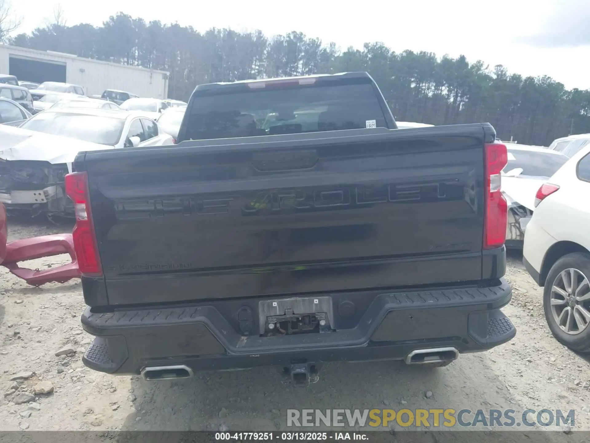 16 Photograph of a damaged car 2GCUDEED8R1143343 CHEVROLET SILVERADO 1500 2024