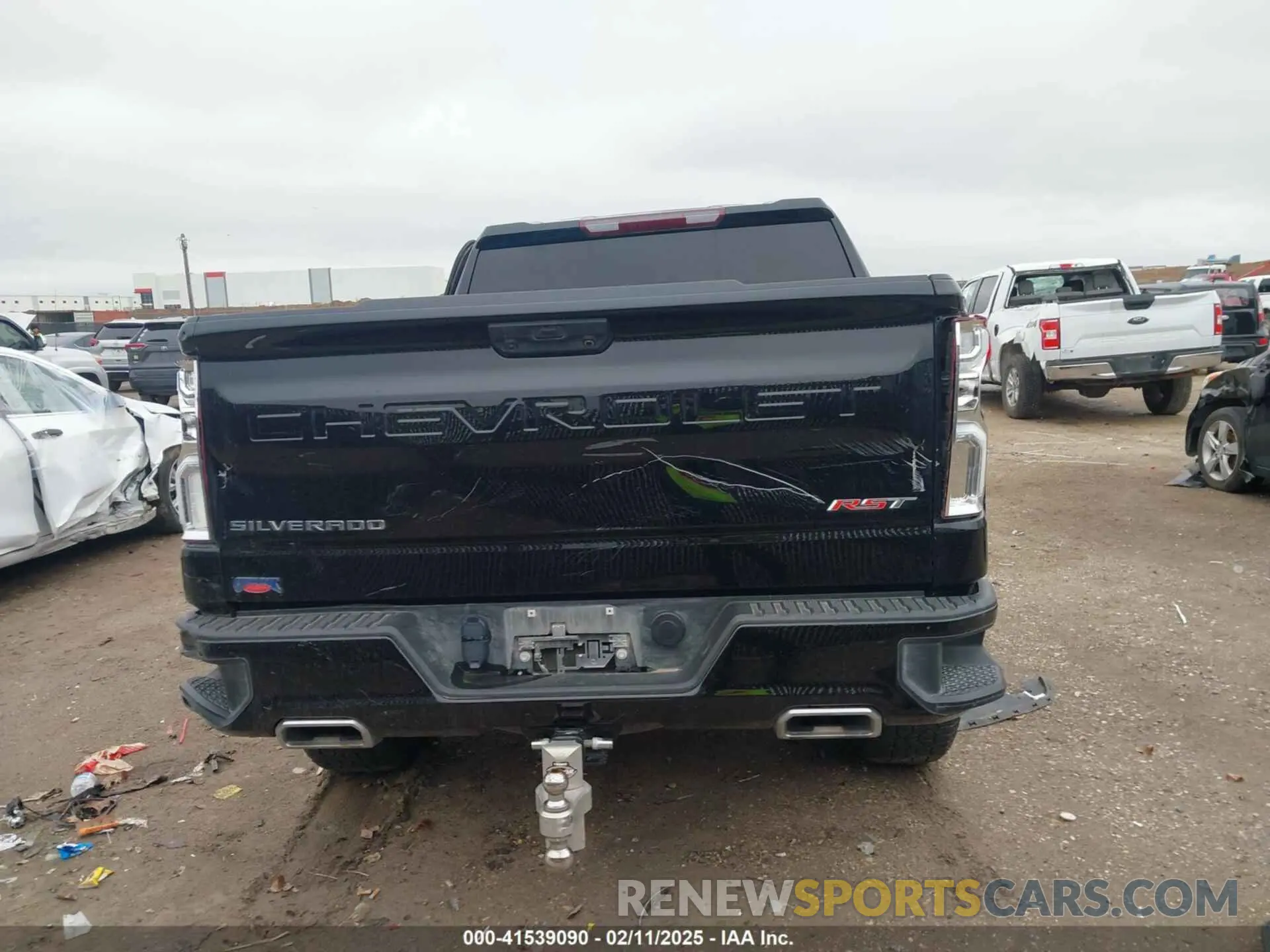 16 Photograph of a damaged car 2GCUDEED8R1173555 CHEVROLET SILVERADO 1500 2024