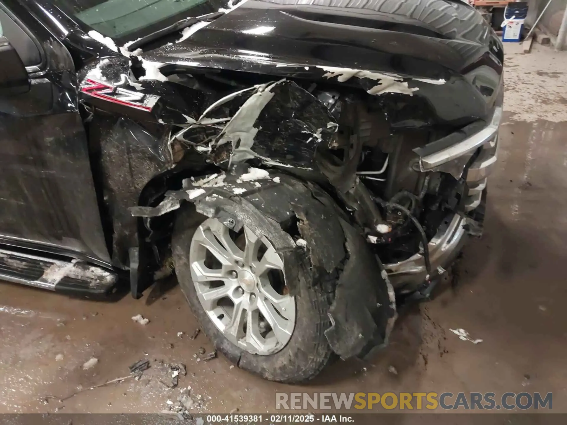 6 Photograph of a damaged car 2GCUDGED2R1174289 CHEVROLET SILVERADO 1500 2024