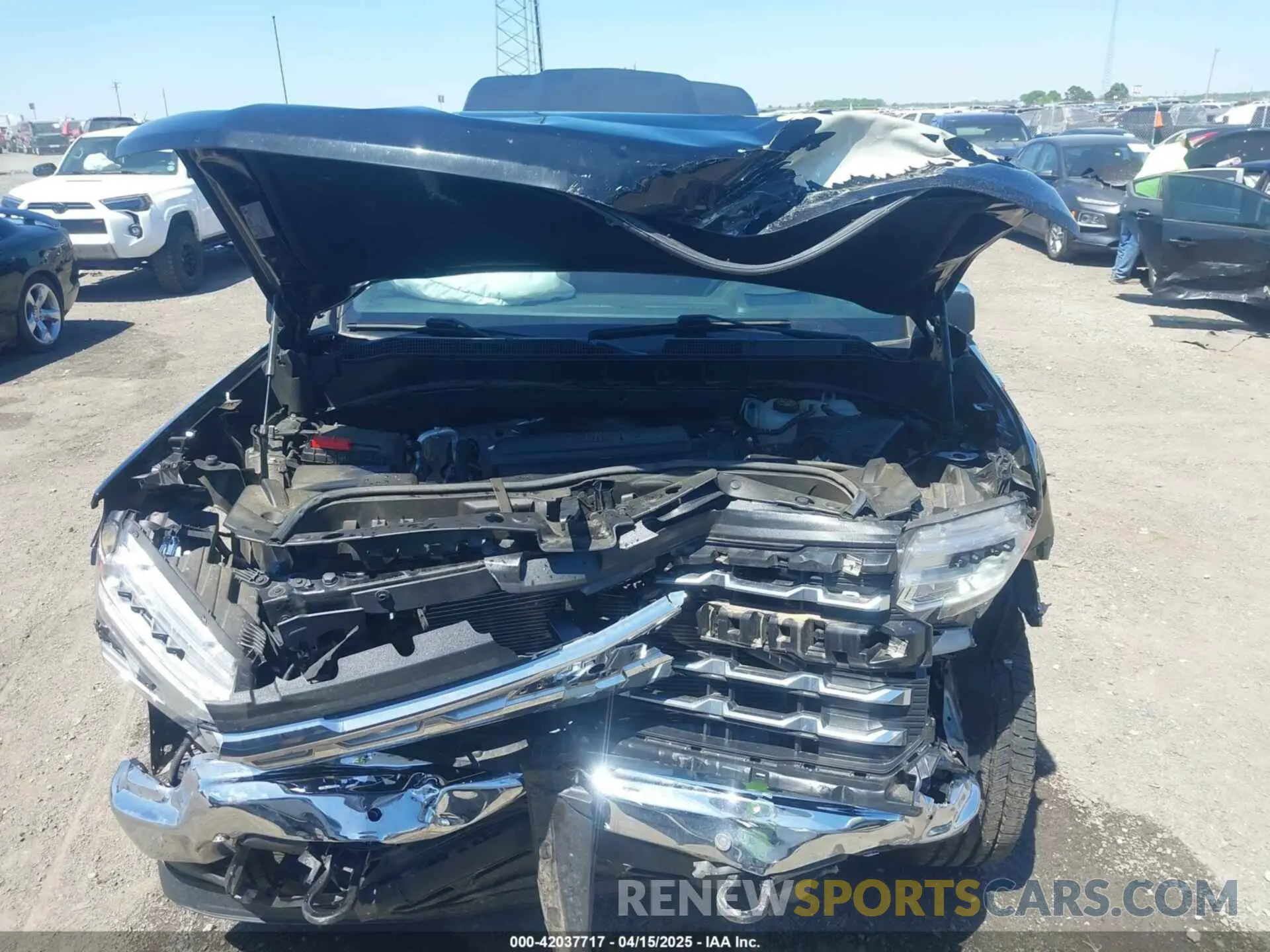 10 Photograph of a damaged car 2GCUDGED7R1152966 CHEVROLET SILVERADO 1500 2024