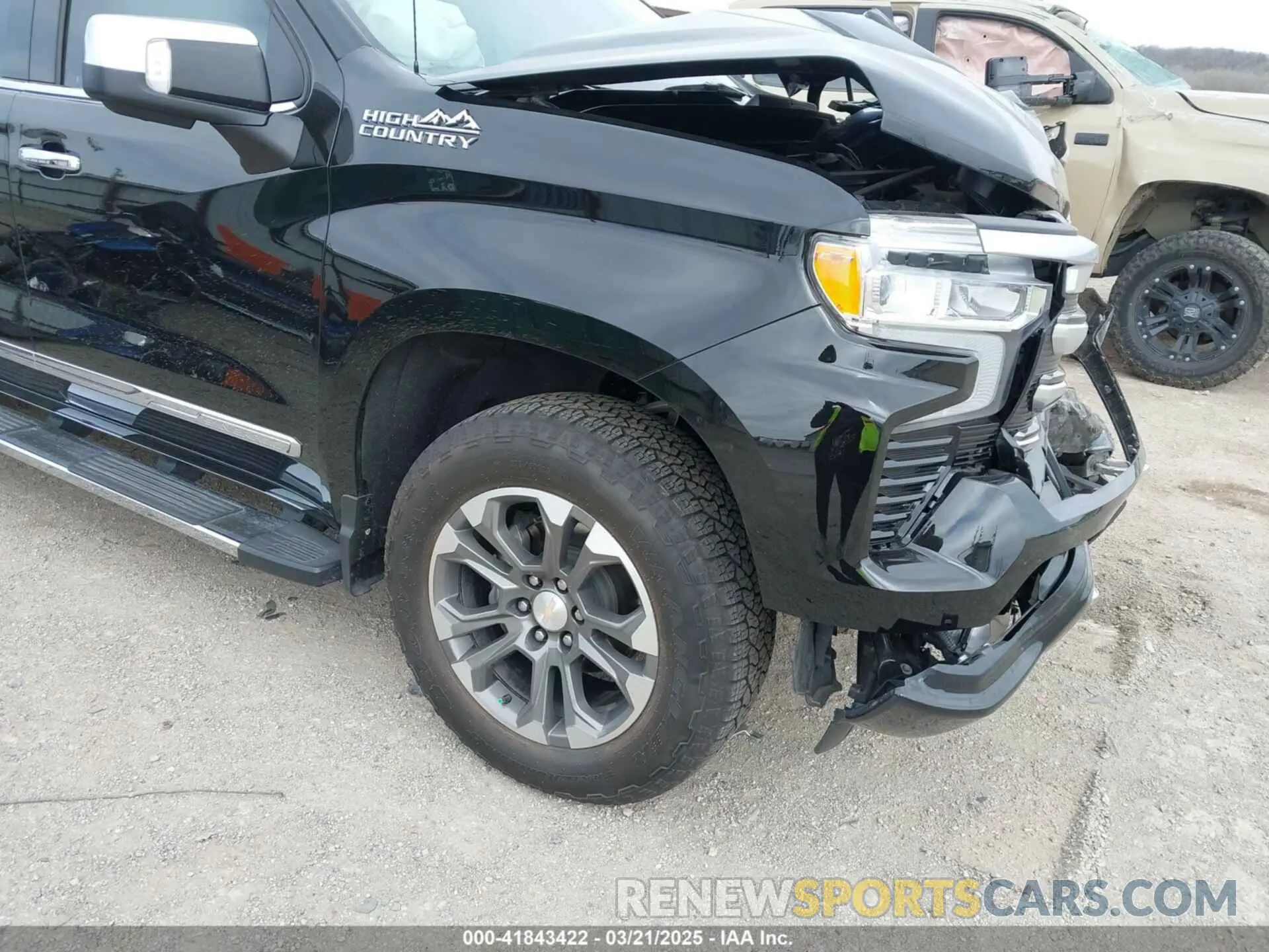 1 Photograph of a damaged car 2GCUDJED6R1164412 CHEVROLET SILVERADO 1500 2024