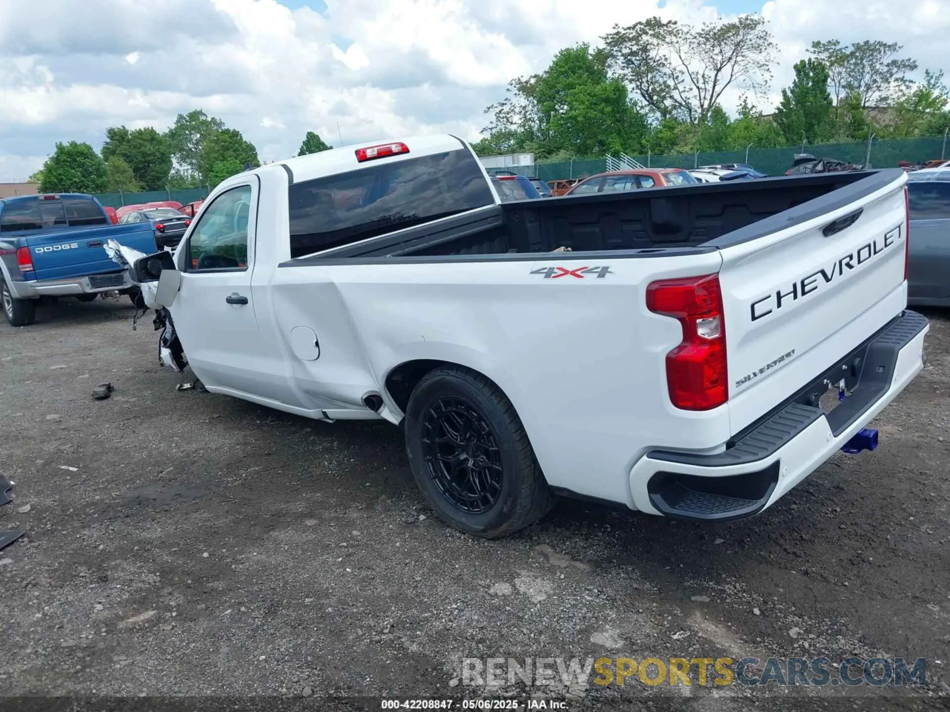 3 Photograph of a damaged car 3GCNDAED3RG269761 CHEVROLET SILVERADO 1500 2024