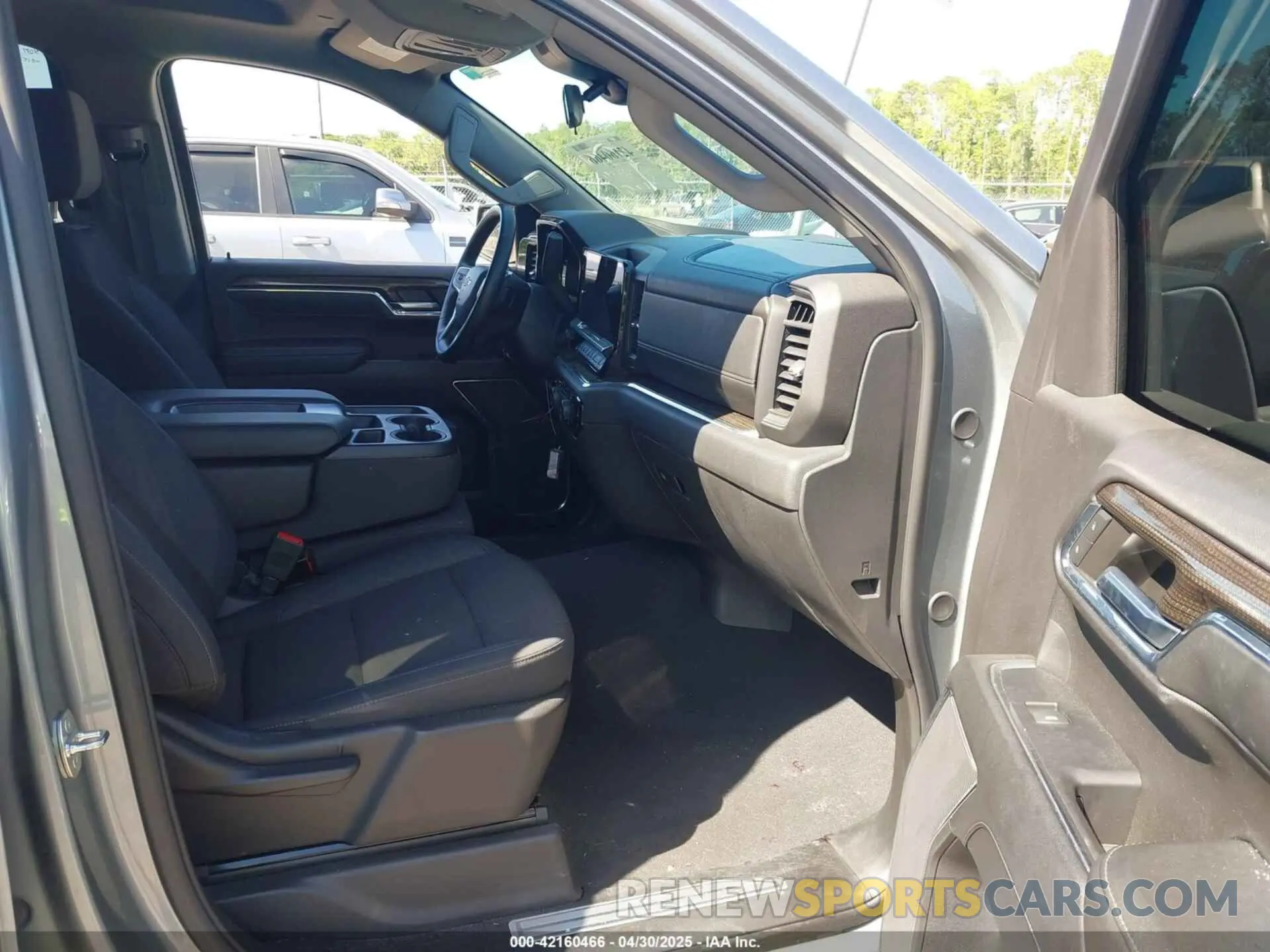 5 Photograph of a damaged car 3GCPACED4RG171030 CHEVROLET SILVERADO 1500 2024