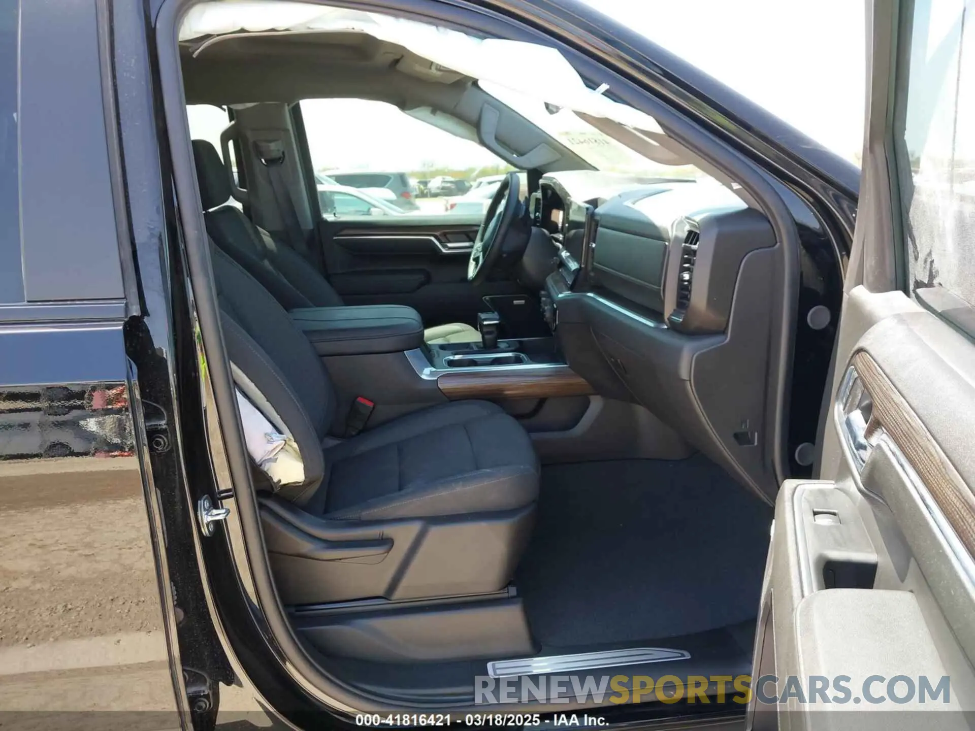 5 Photograph of a damaged car 3GCPADED0RG354088 CHEVROLET SILVERADO 1500 2024