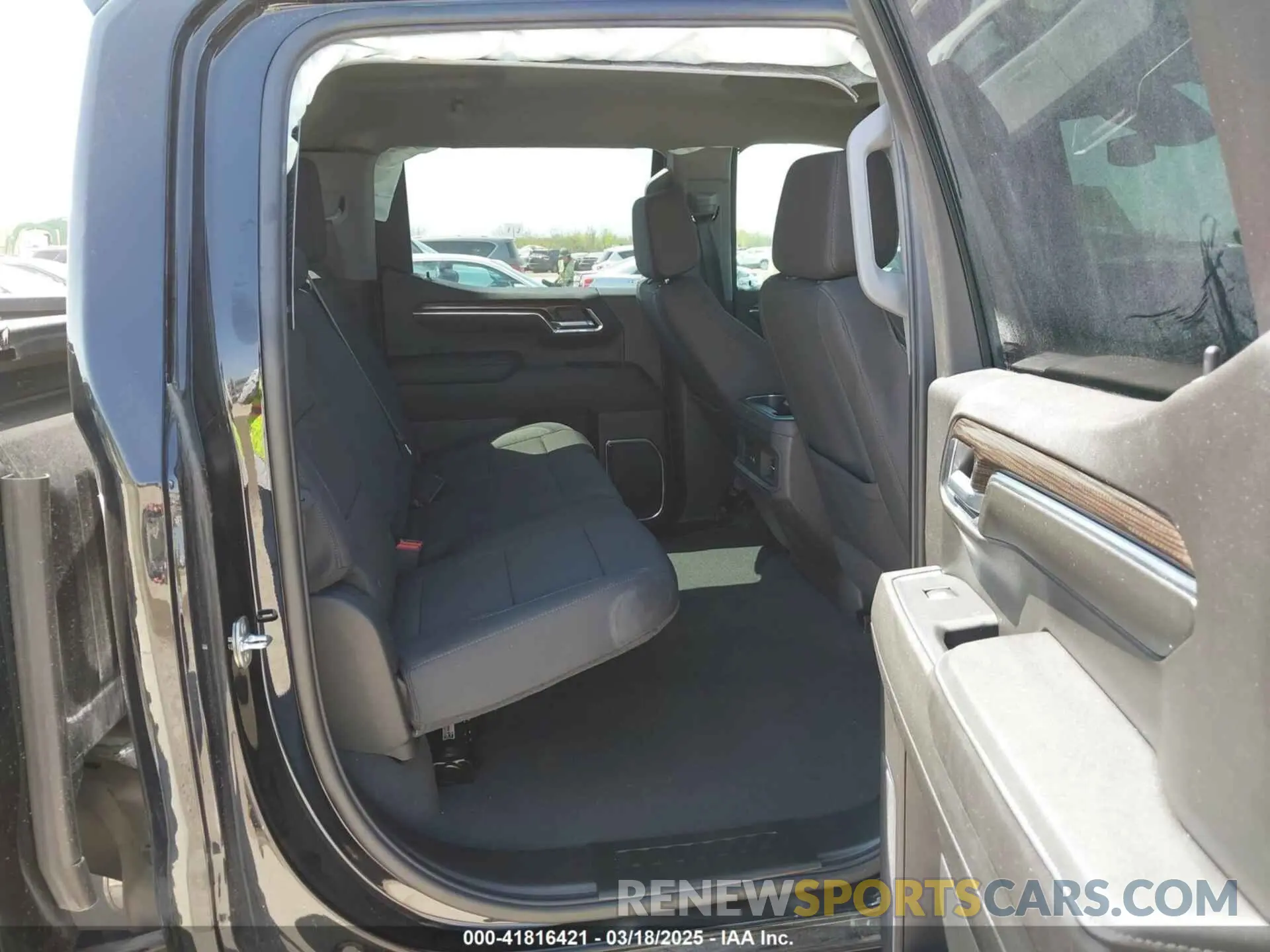 8 Photograph of a damaged car 3GCPADED0RG354088 CHEVROLET SILVERADO 1500 2024