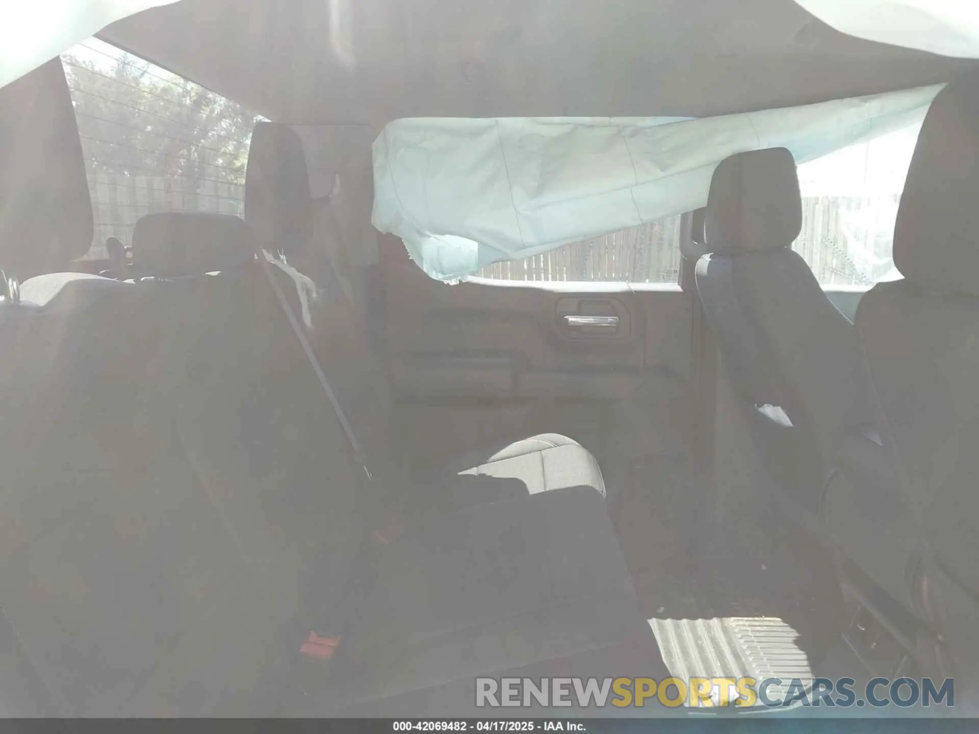 8 Photograph of a damaged car 3GCPDBEK4RG345212 CHEVROLET SILVERADO 1500 2024