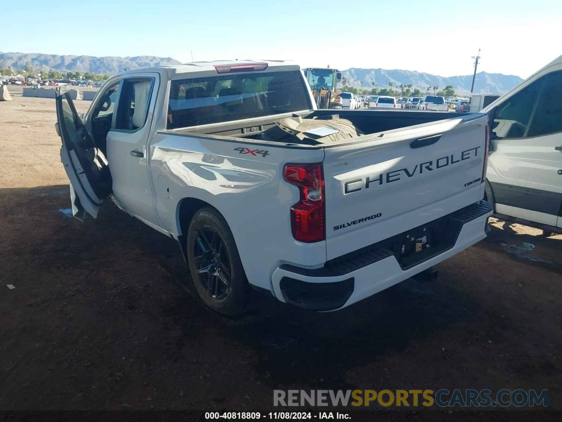 3 Photograph of a damaged car 3GCPDBEK9RG299263 CHEVROLET SILVERADO 1500 2024