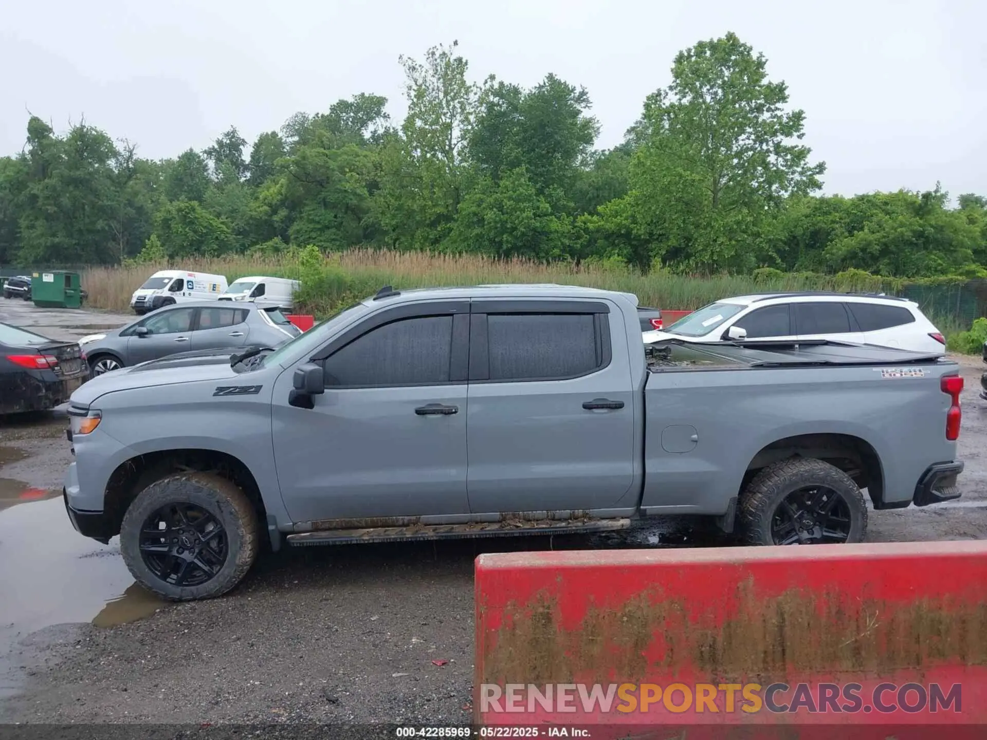13 Photograph of a damaged car 3GCPDCEK2RG197468 CHEVROLET SILVERADO 1500 2024