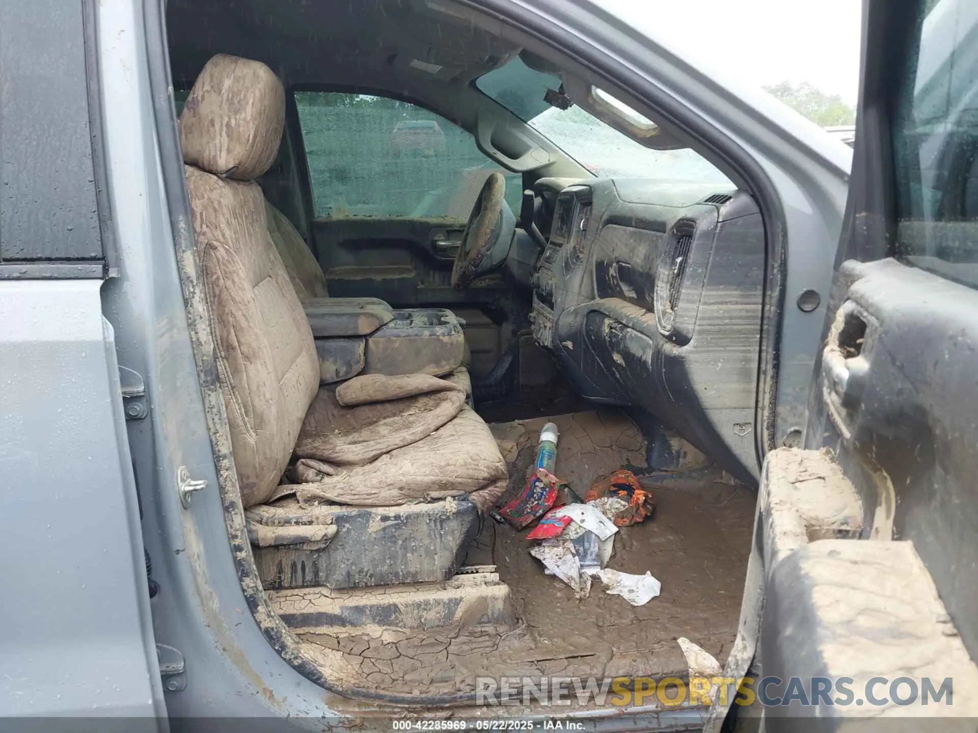 5 Photograph of a damaged car 3GCPDCEK2RG197468 CHEVROLET SILVERADO 1500 2024
